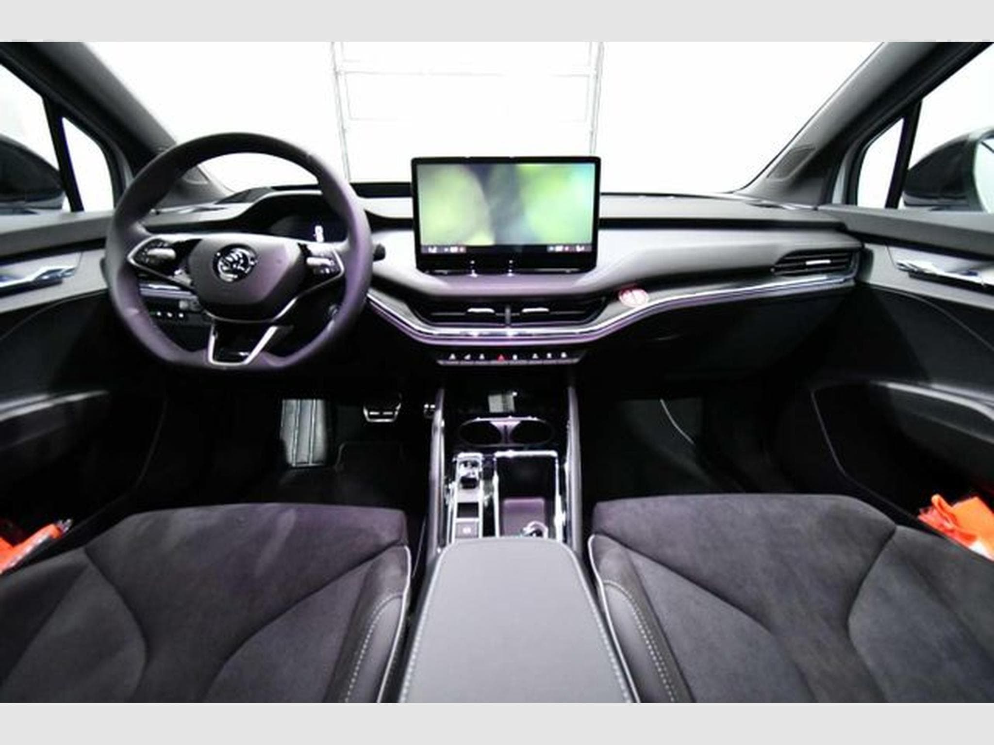 Skoda Enyaq Enyaq Coupe 85x Sportline - Pano, AHK, Navi (2024) - Photo 4
