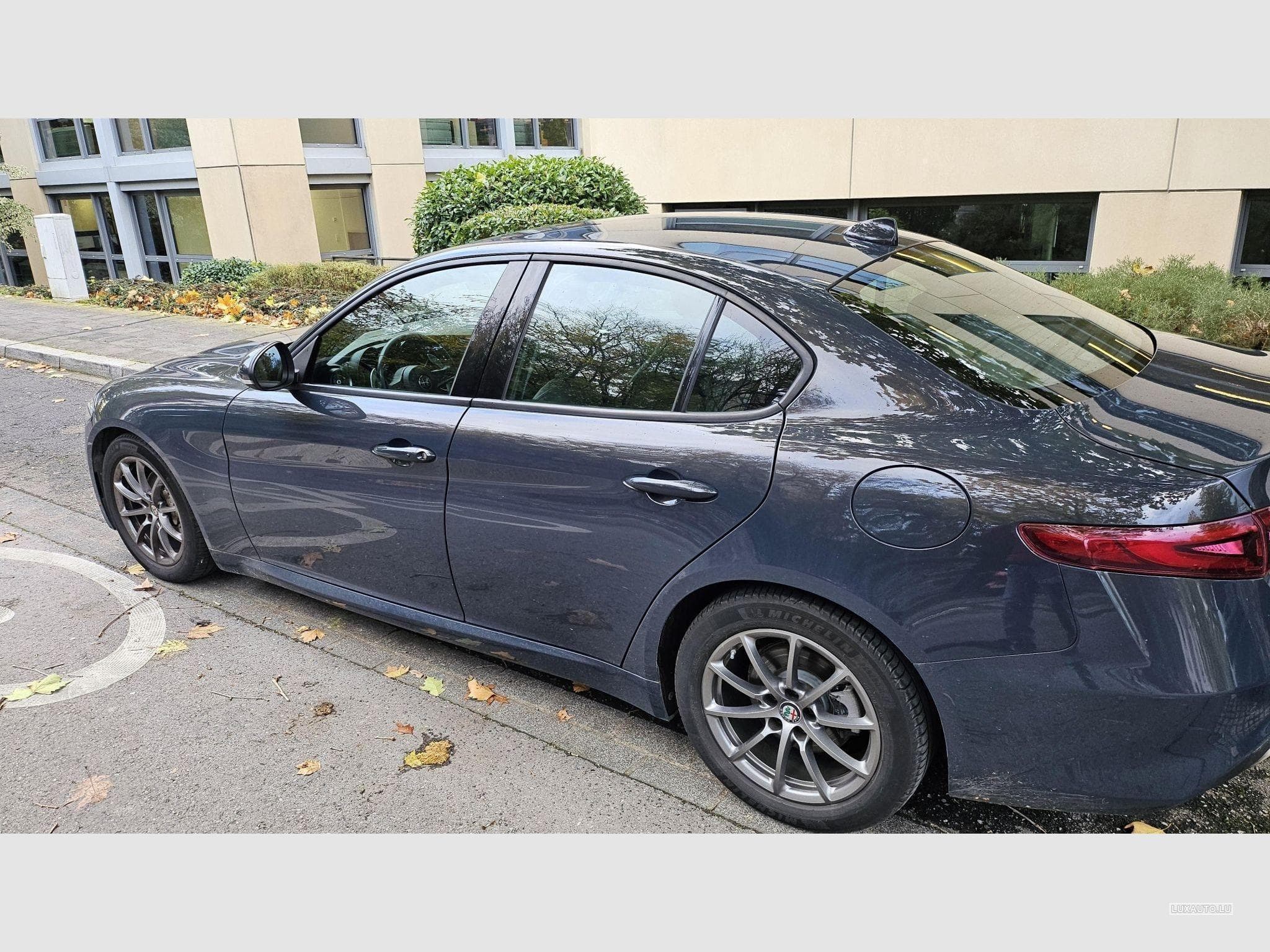 Alfa-Romeo Giulia 200cv (2018) - Photo 7