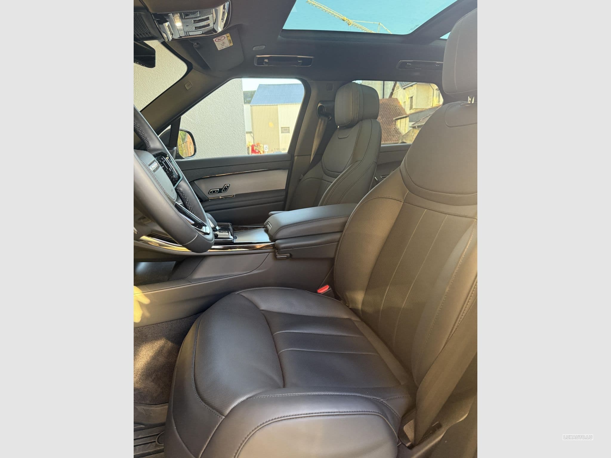 Land-Rover Range Rover Sport 300D Dynamic HSE Edition Santorini Black (2025) - Photo 11