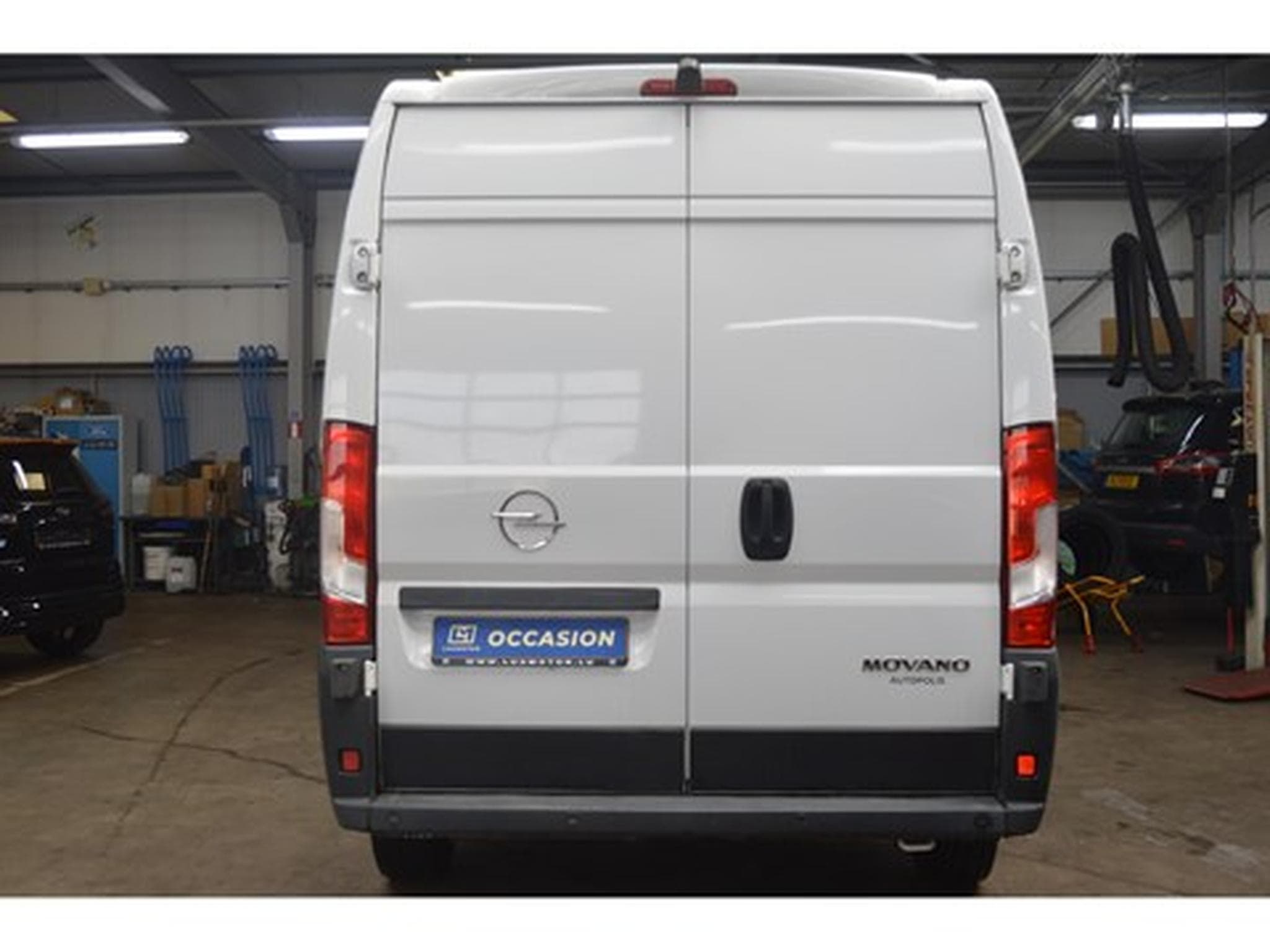 Opel Movano 2.2Turbo 140cv M6 L2H2 (2023) - Photo 4