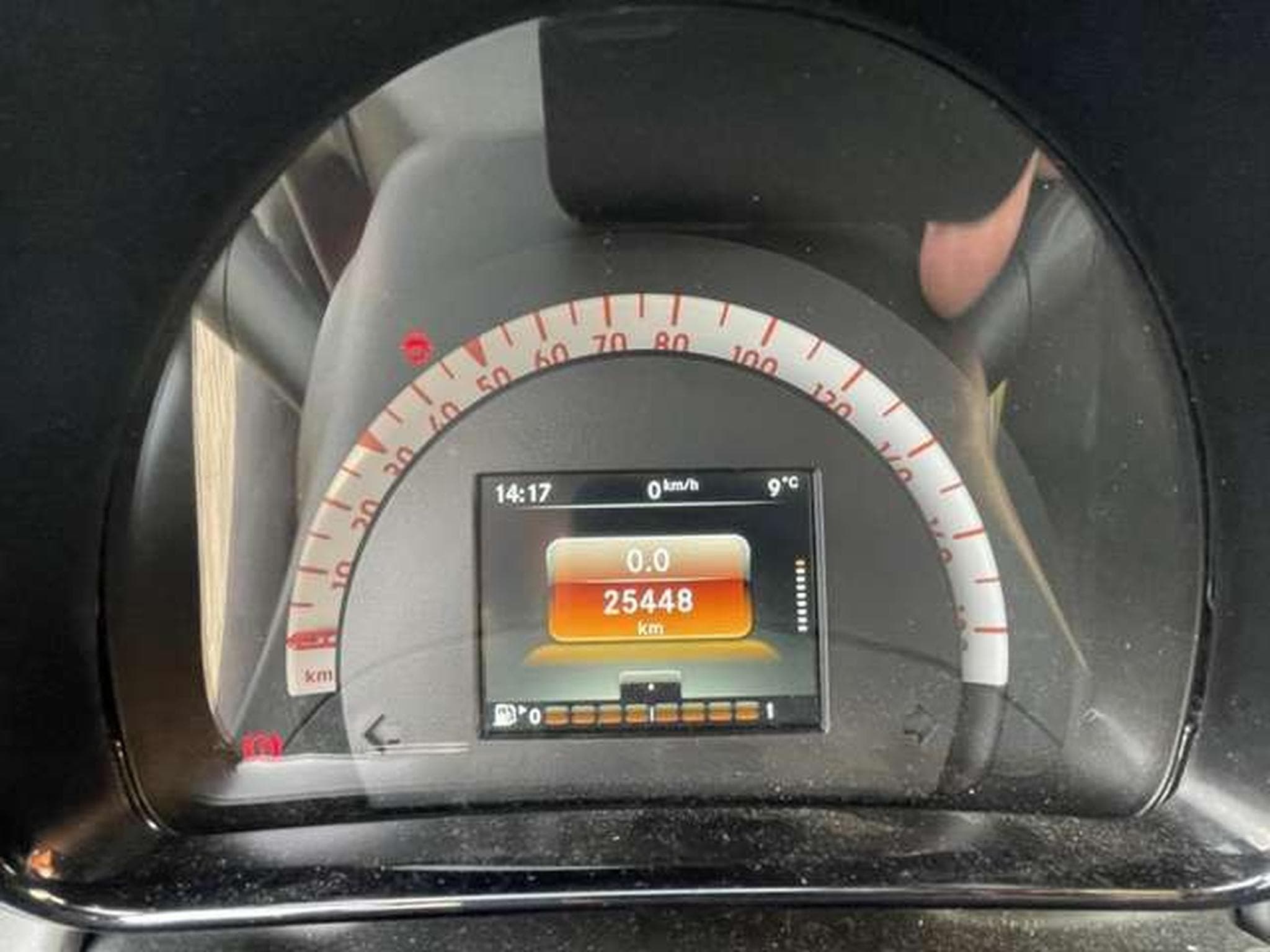 smart forFour PASSION 1.0 essence (2019) - Photo 15