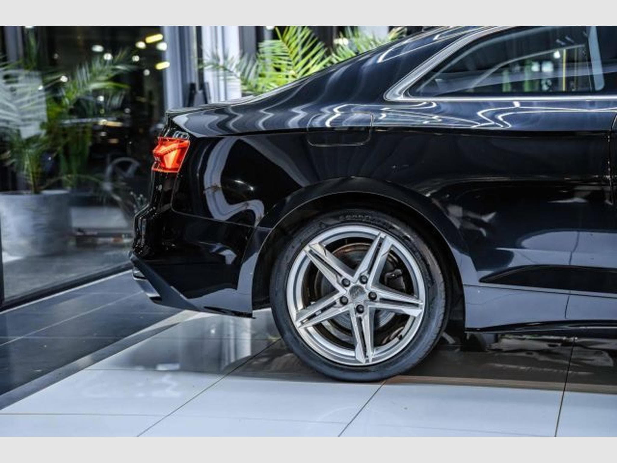 Audi A5 A5 Coupe 40 TDI S-tronic quattro NAVI LED RFK (2020) - Photo 8
