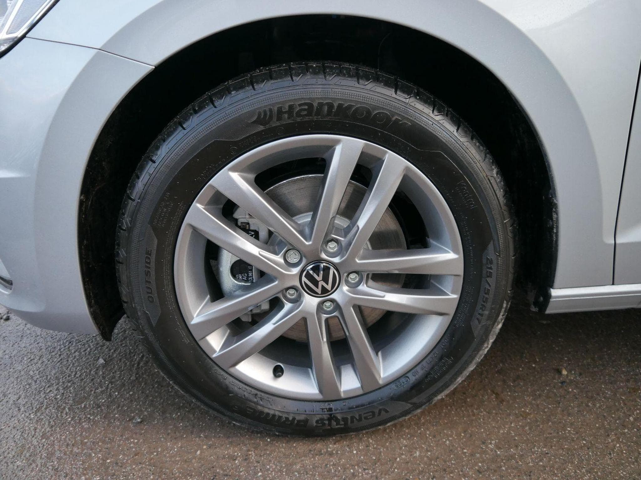 VW Touran Comfortline (2026) - Photo 4