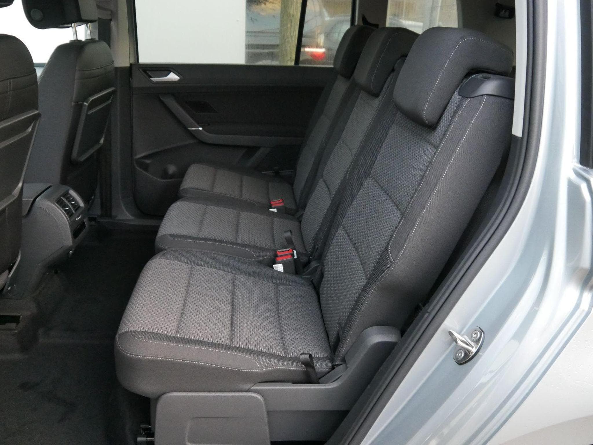 VW Touran Comfortline (2026) - Photo 8