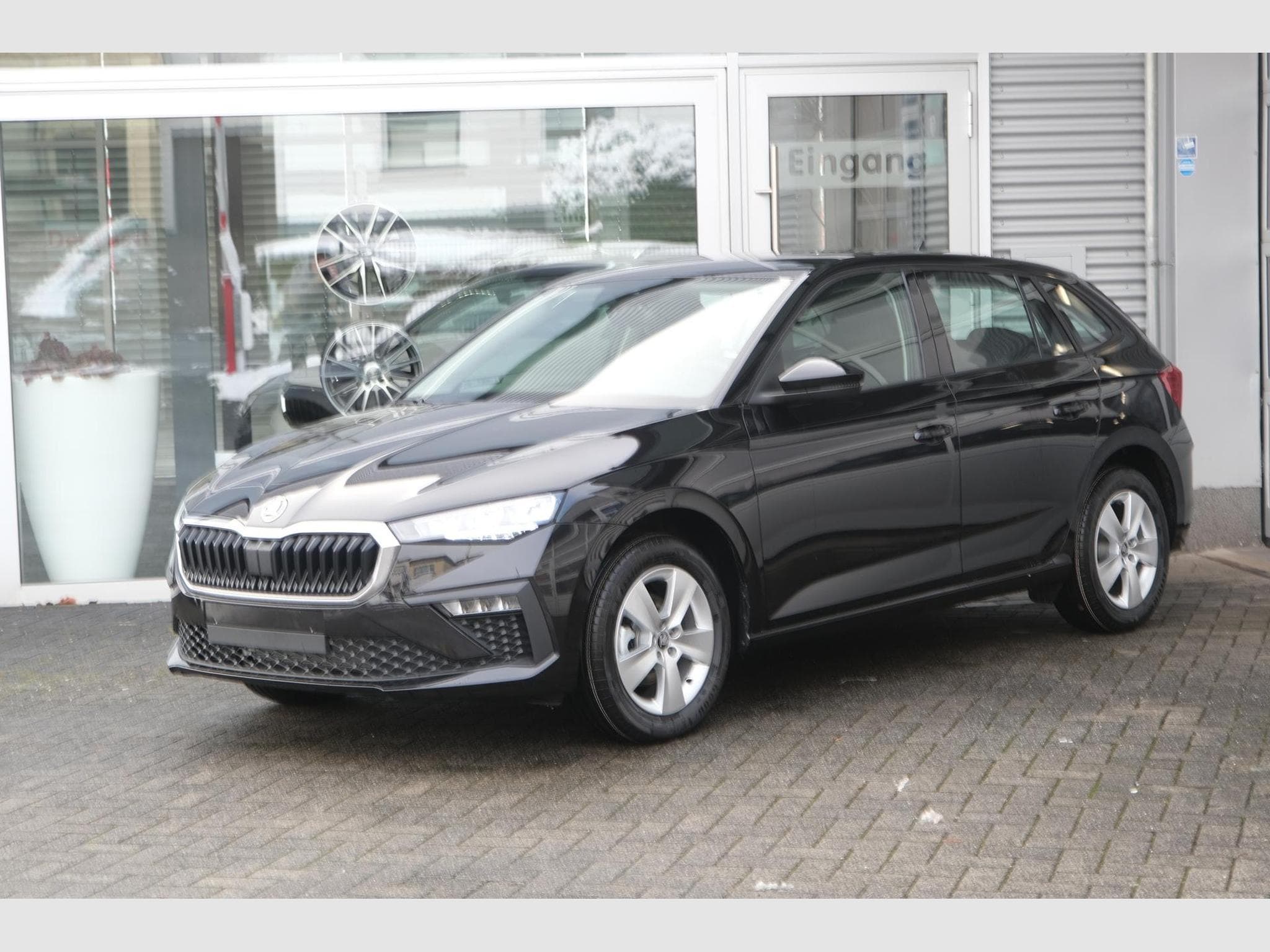 Skoda Scala 1.0 TSI DSG (2025) - Photo 16