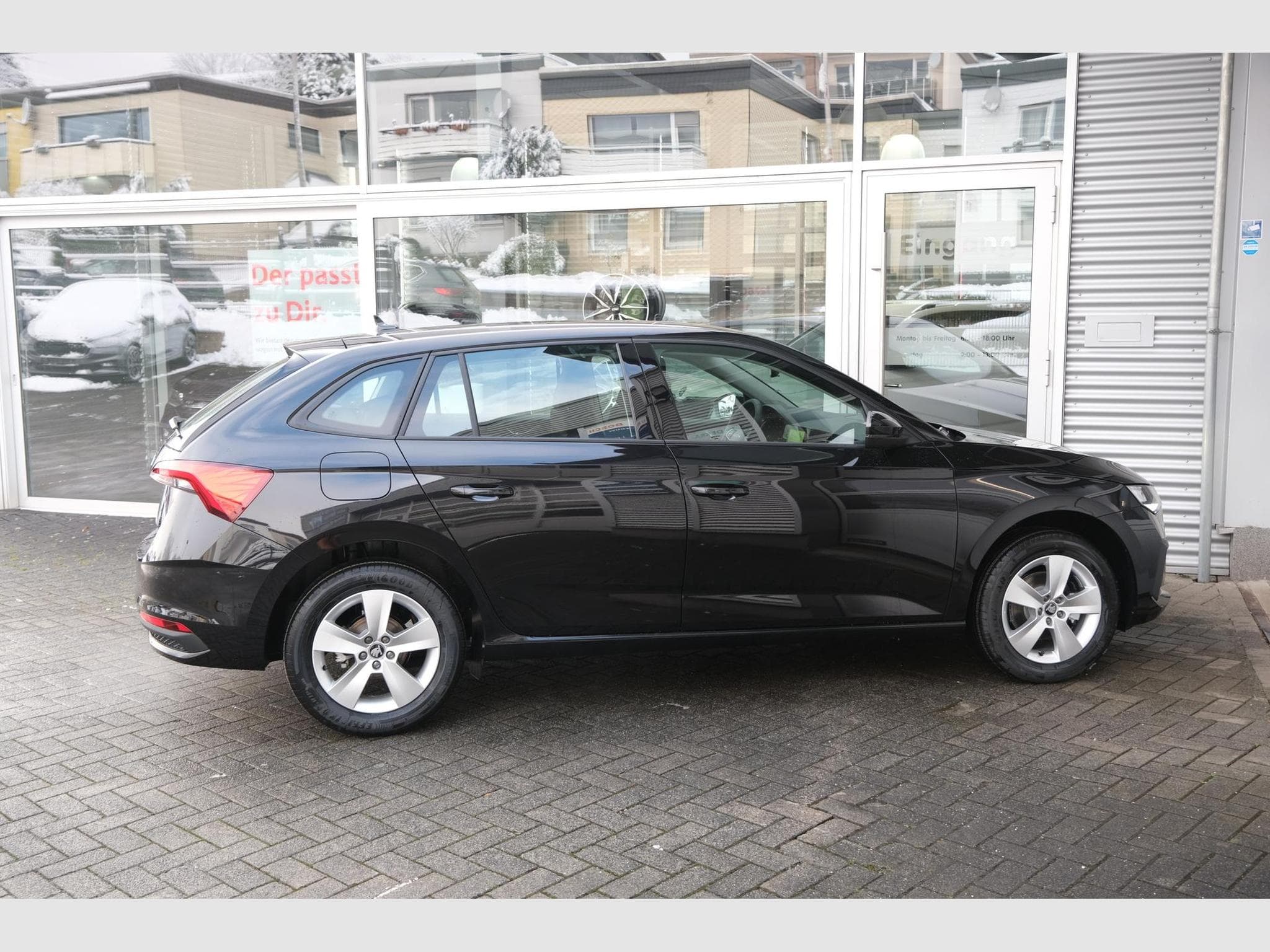 Skoda Scala 1.0 TSI DSG (2025) - Photo 6