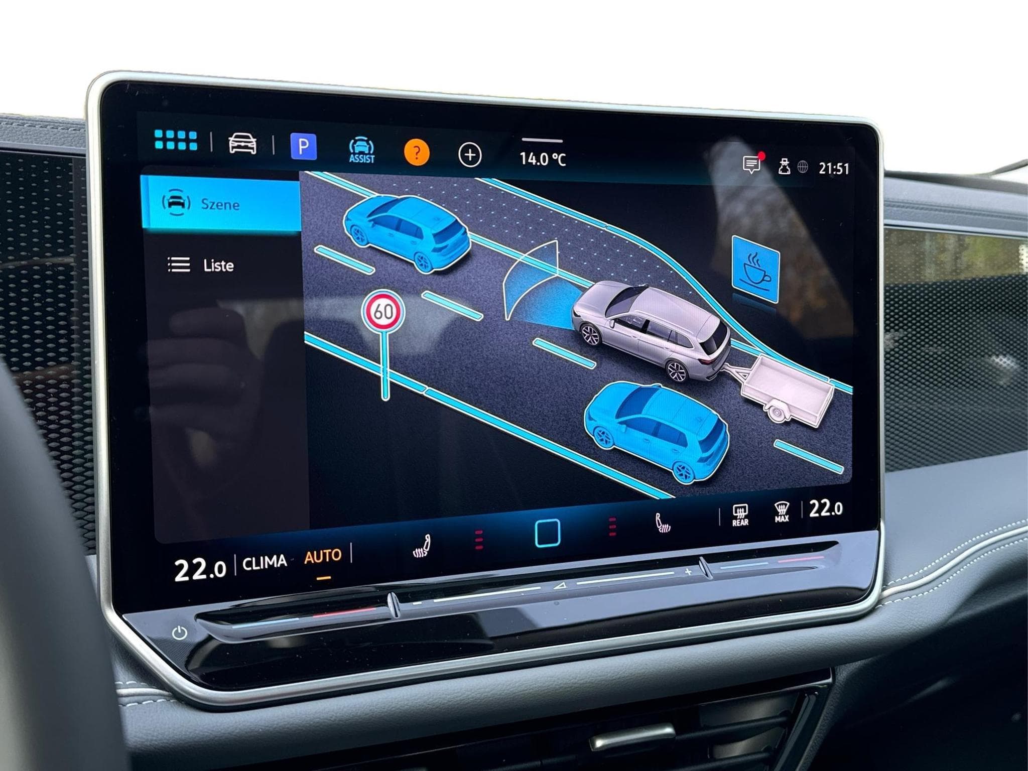 VW Passat Variant Business (2025) - Photo 22