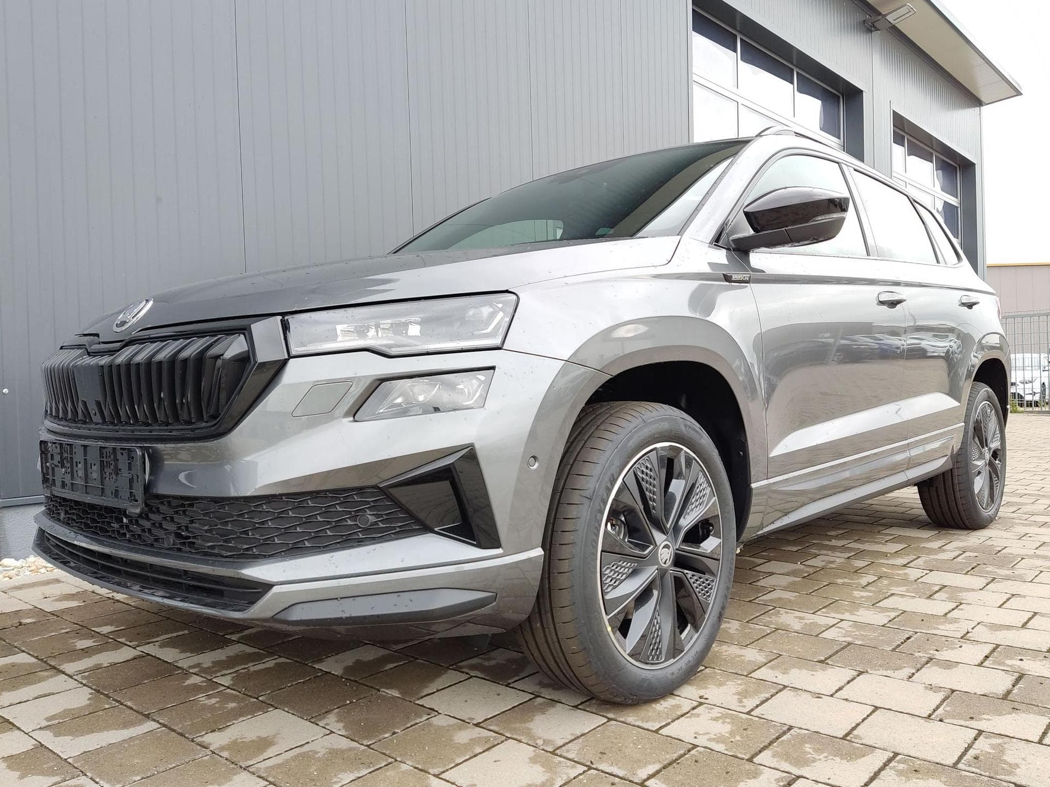 Skoda Karoq Sportline 2,0 TDI (2026) - Photo 1