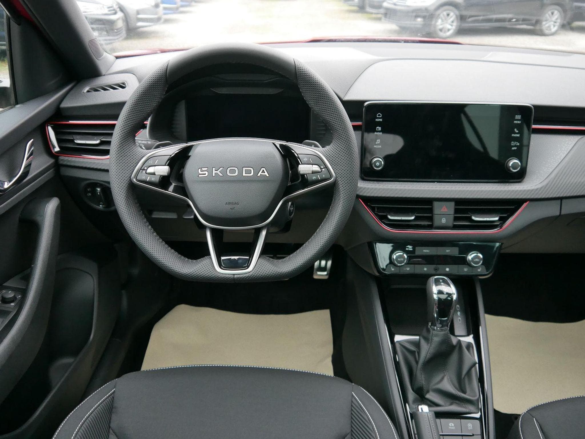 Skoda Kamiq Monte Carlo (2025) - Photo 12