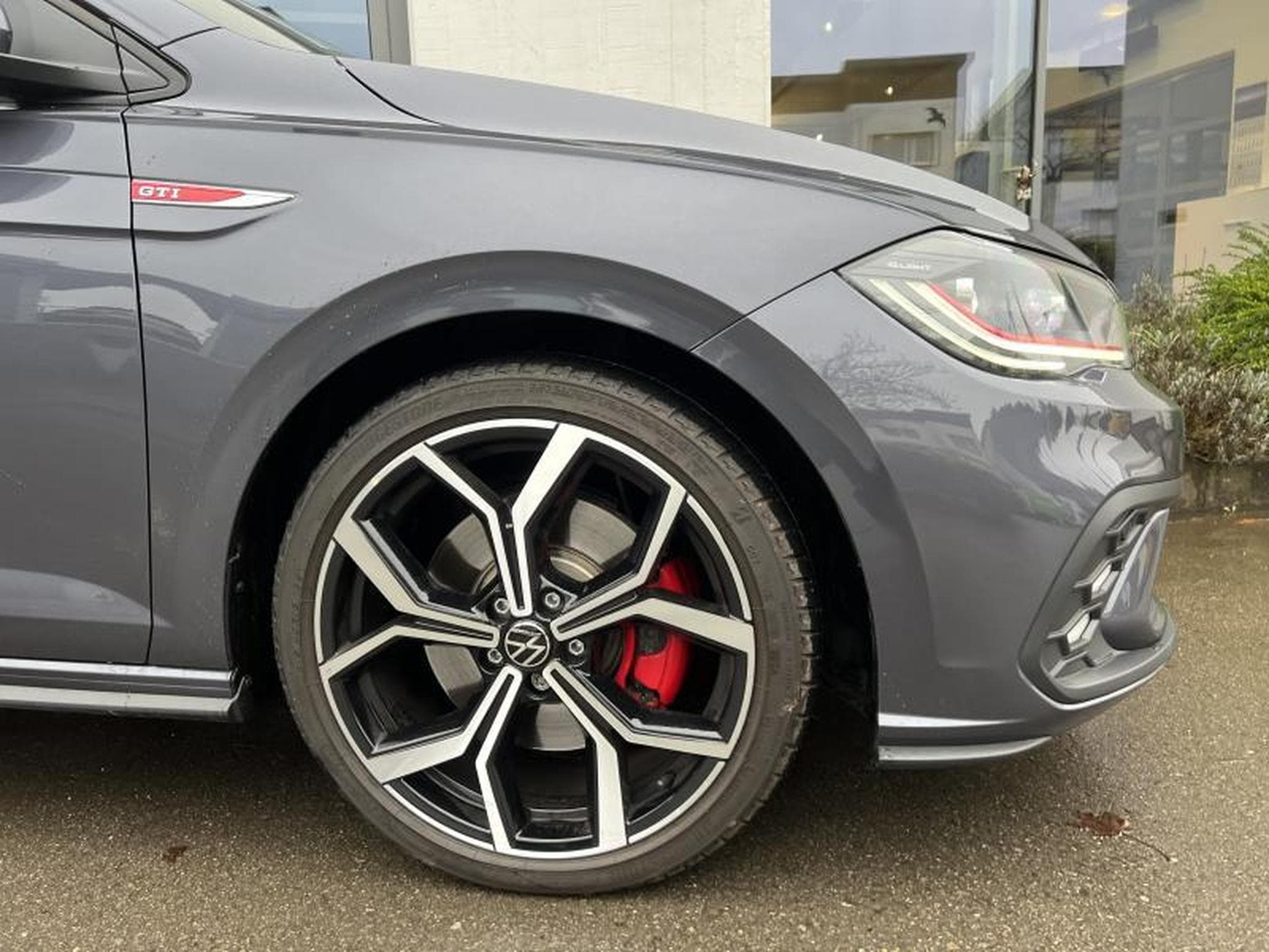 VW Polo GTI 2.0 TSI DSG (2024) - Photo 3
