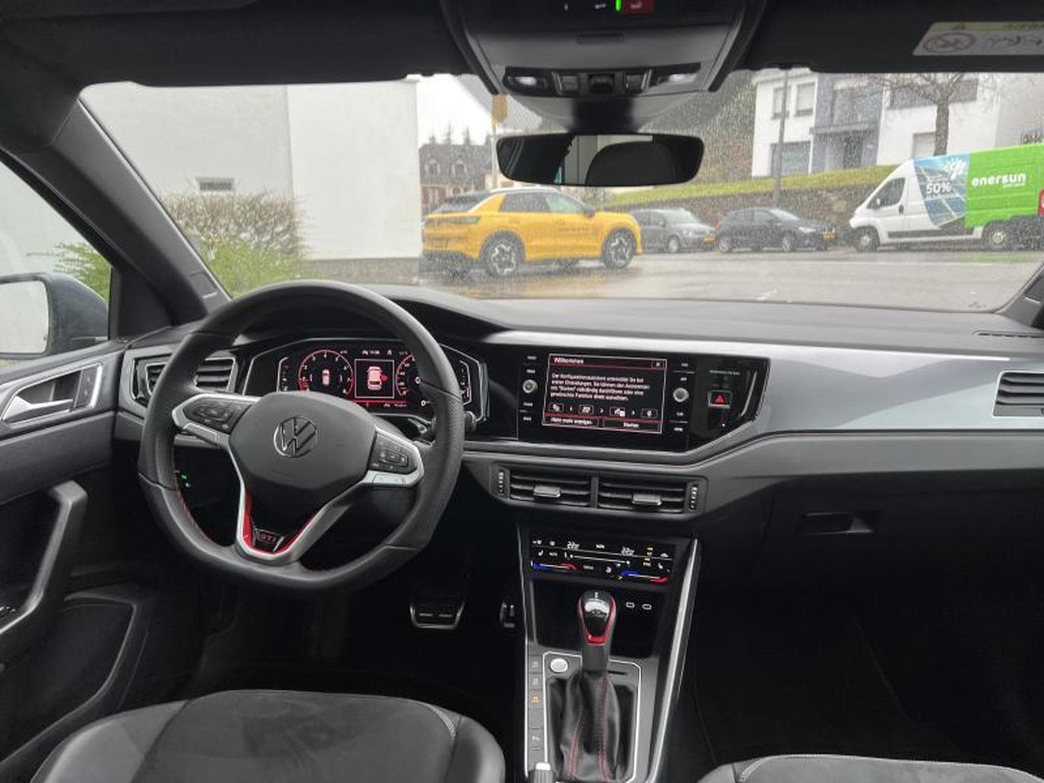 VW Polo GTI 2.0 TSI DSG (2024) - Photo 4