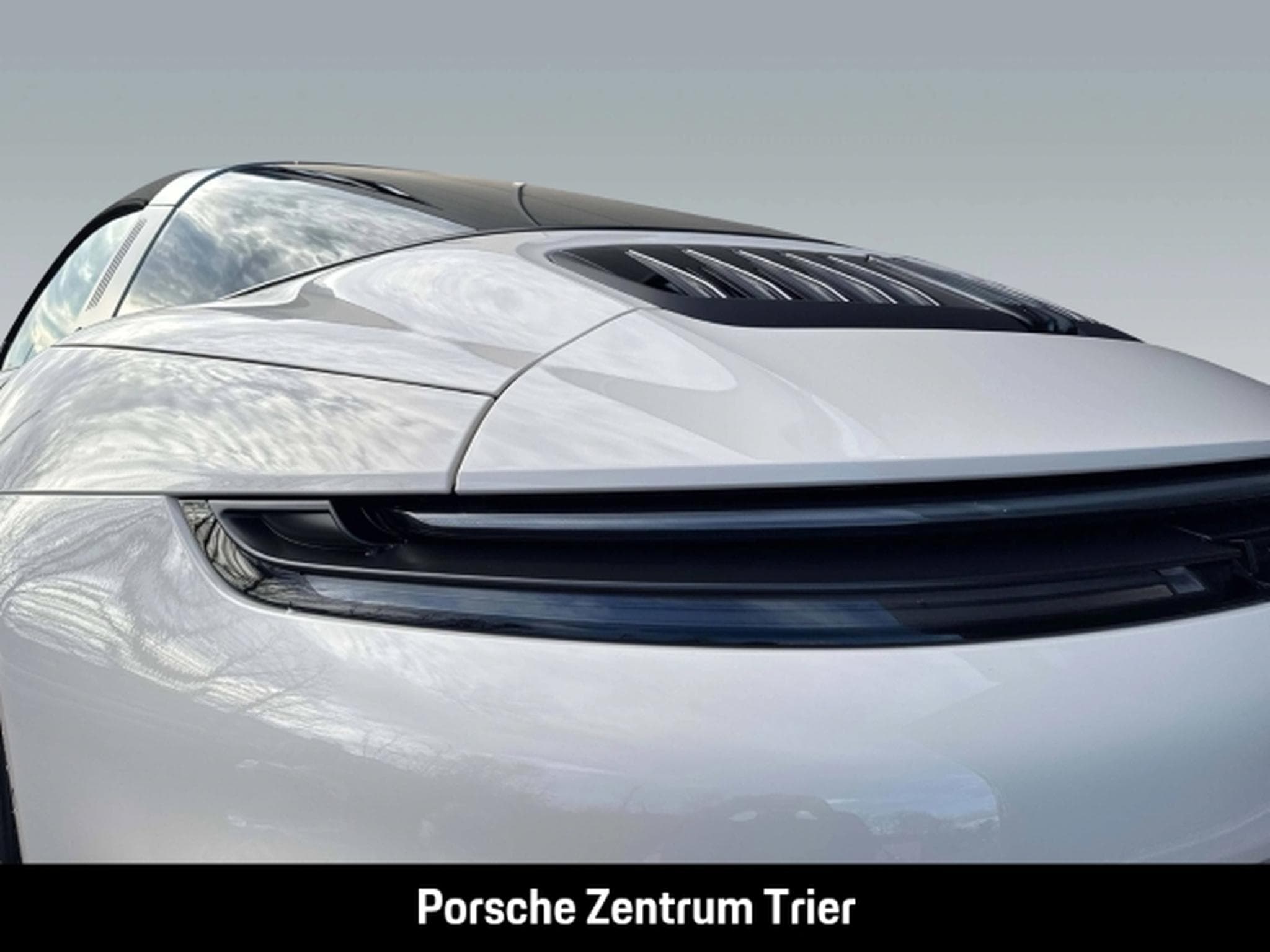 Porsche 911 Targa 4 GTS Burmester Clubleder LED (2026) - Photo 12