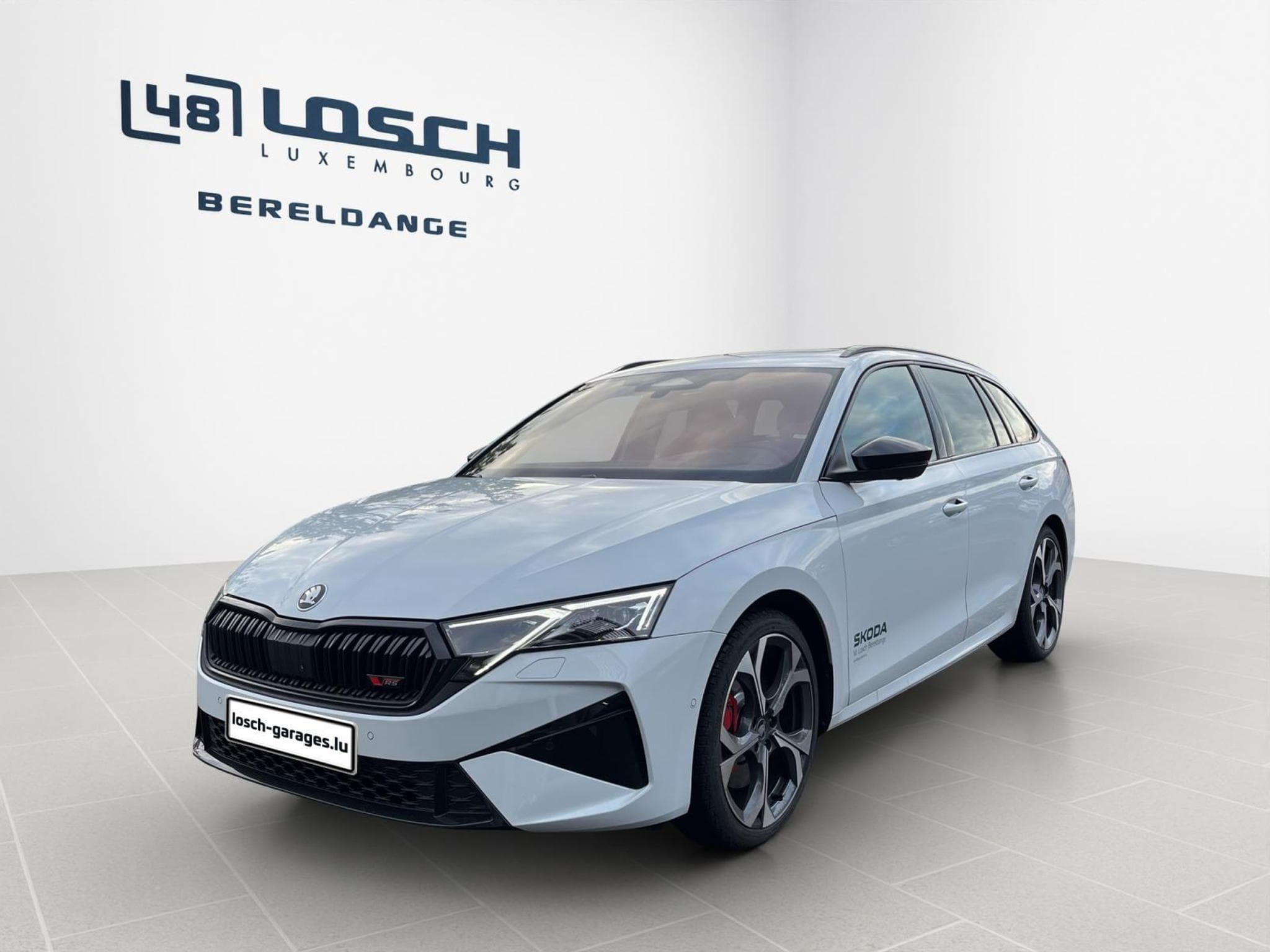 Skoda Octavia RS (2025) - Photo 1