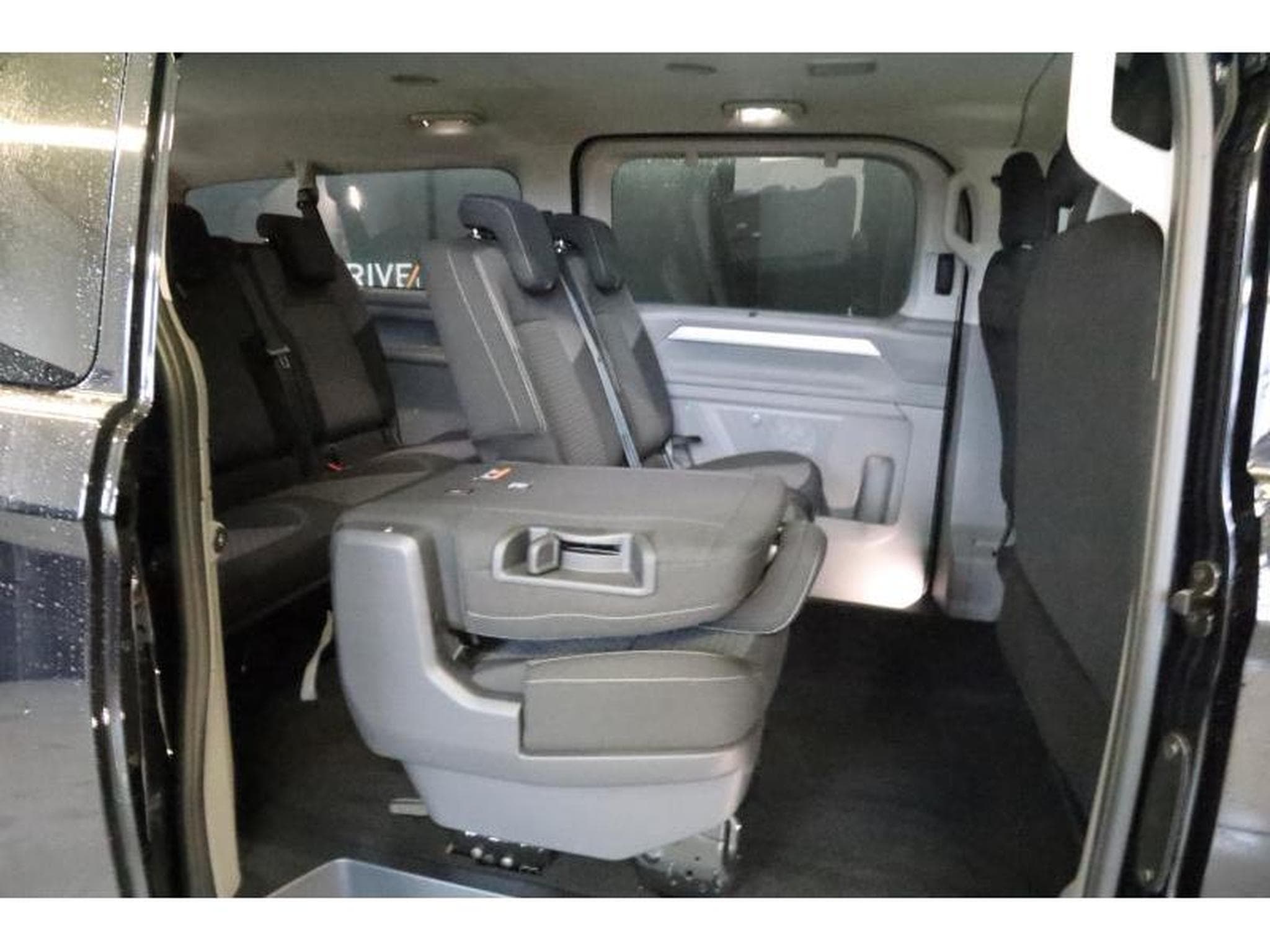 VW T7 STYLE LONG A8 (2025) - Photo 19