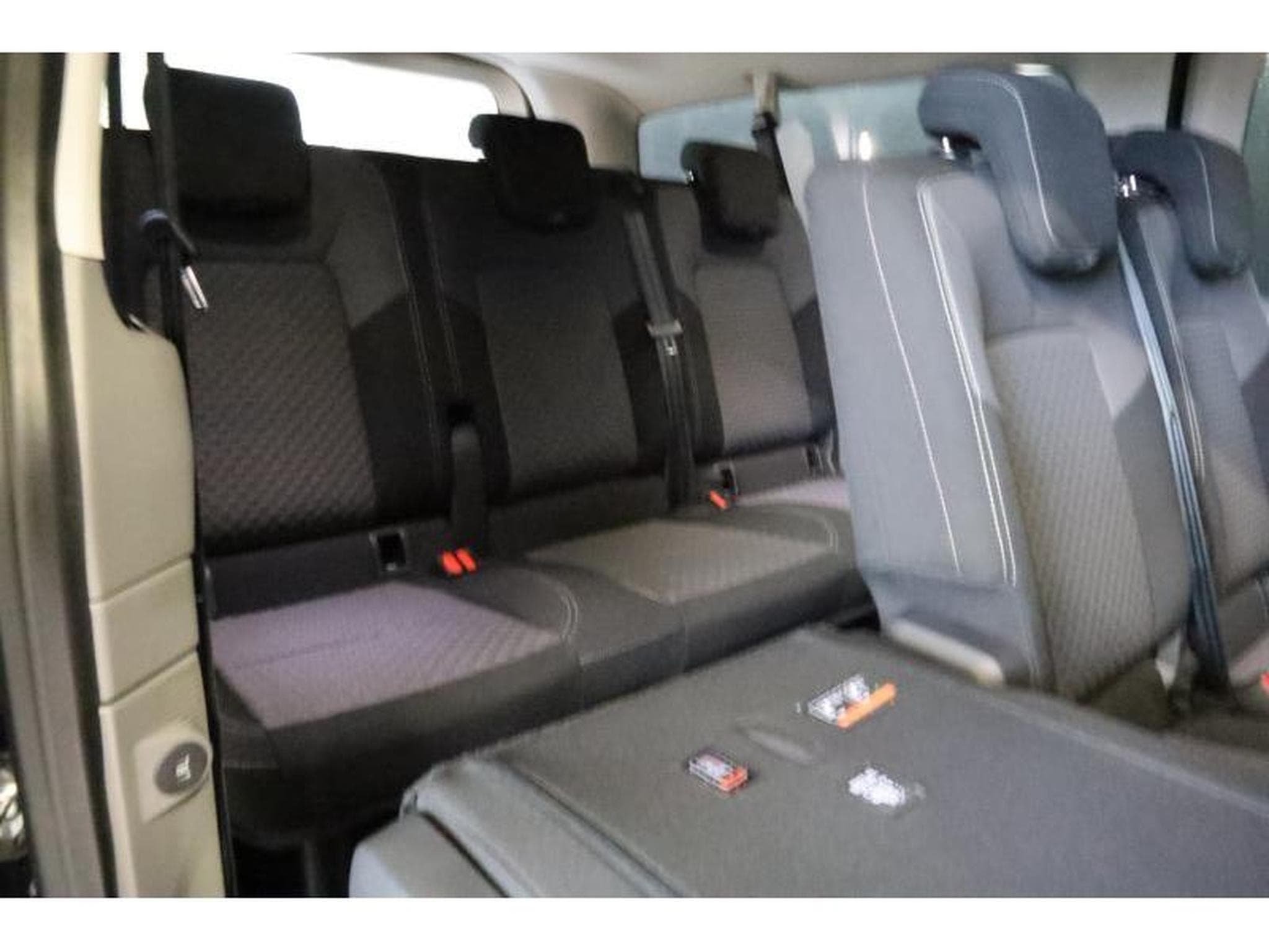 VW T7 STYLE LONG A8 (2025) - Photo 20