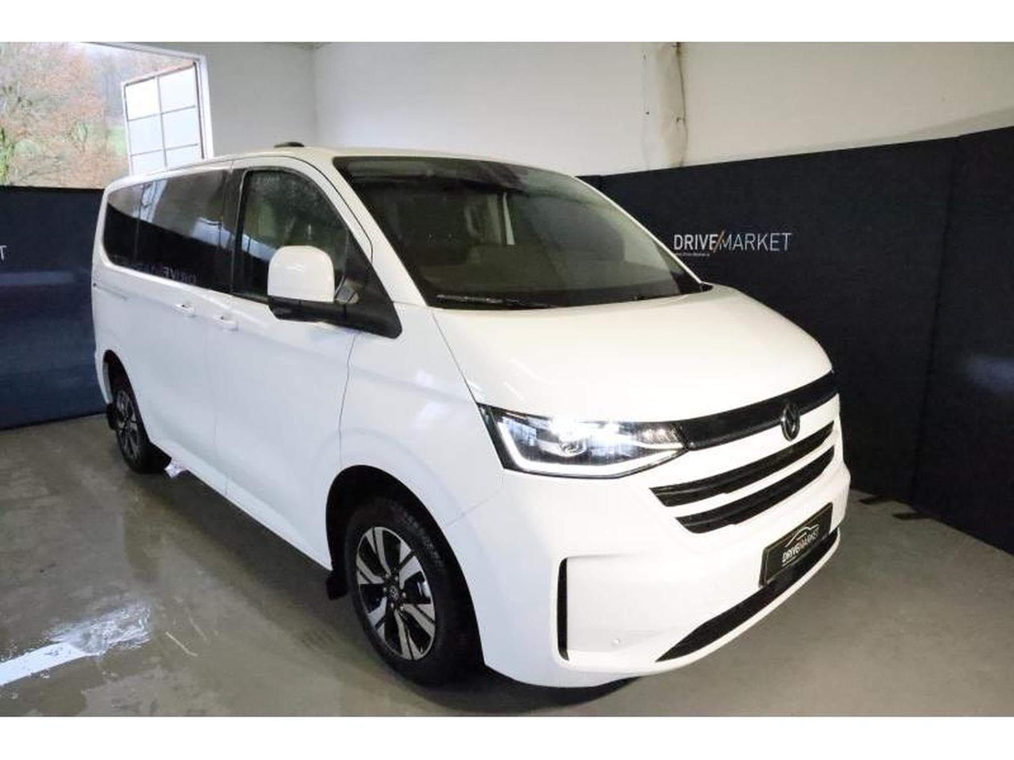 VW T7 STYLE COURT A8 (2025) - Photo 1