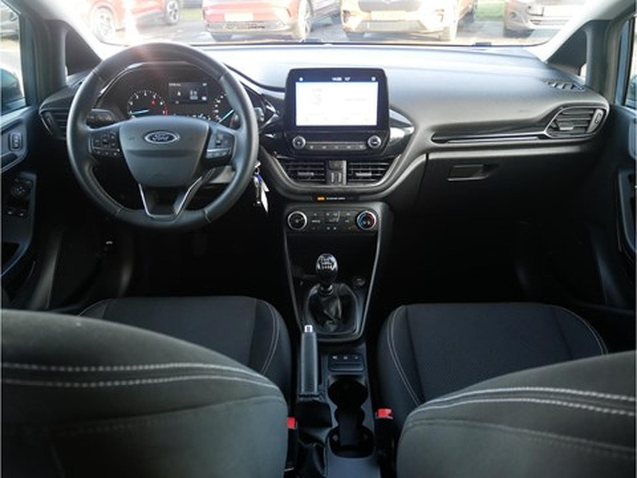 Ford Fiesta Connected 1.0i EcoBoost 100ch M6 GAR 03/2030 (2023) - Photo 4