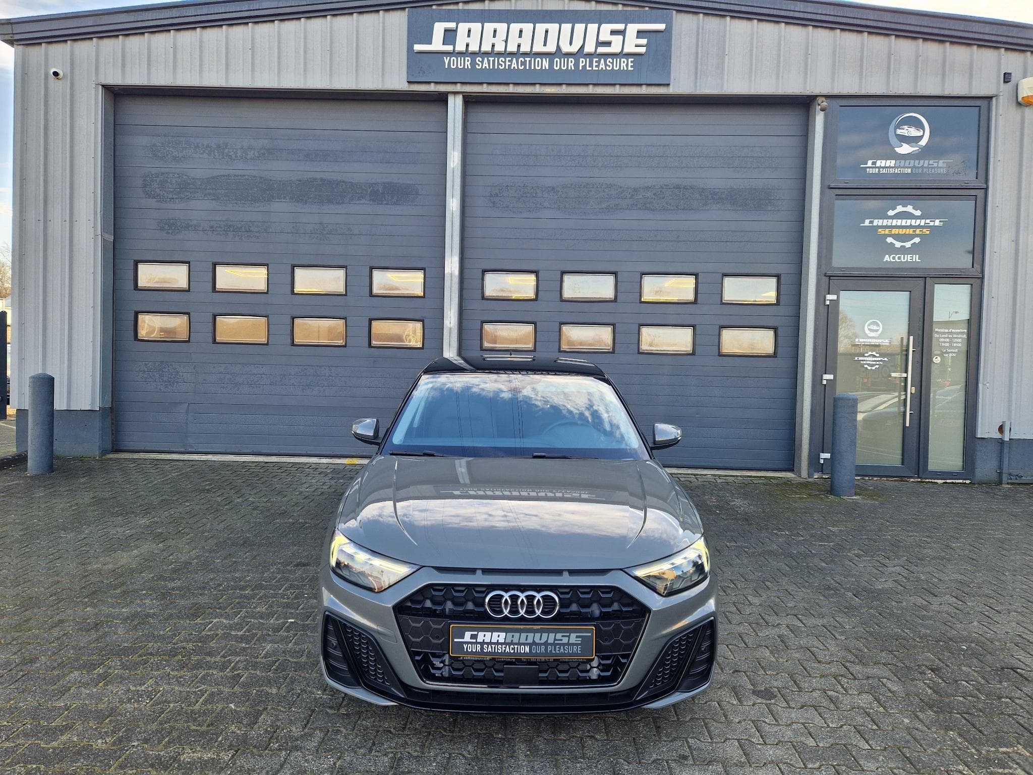 Audi A1 Sportback S-Line 30 TFSI S-Tronic (2025) - Photo 2