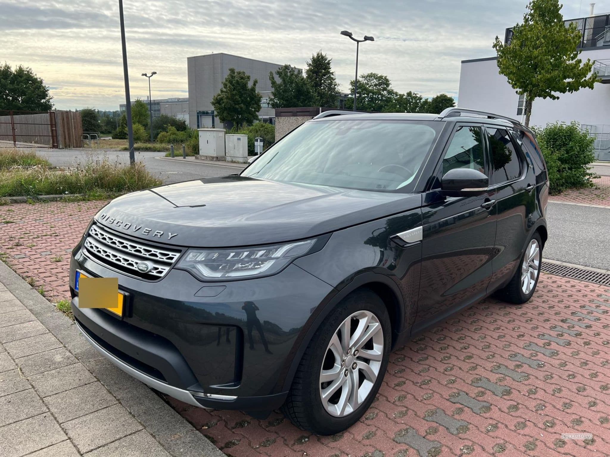 Land-Rover Discovery A7G2 (2018) - Photo 1