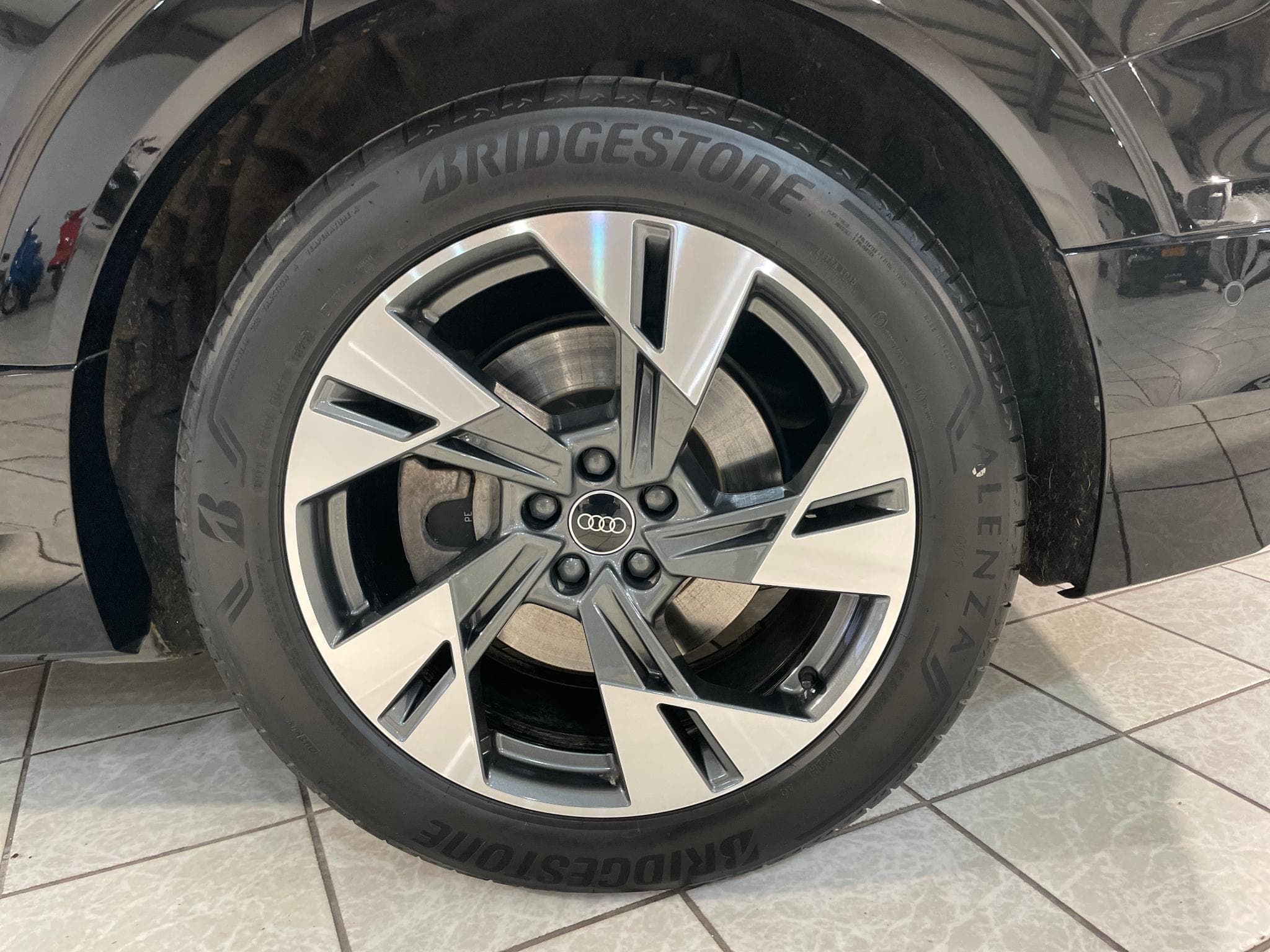 Audi e-tron e-tron 55 S-Line Quattro 300 kW 408cv (2024) - Photo 7