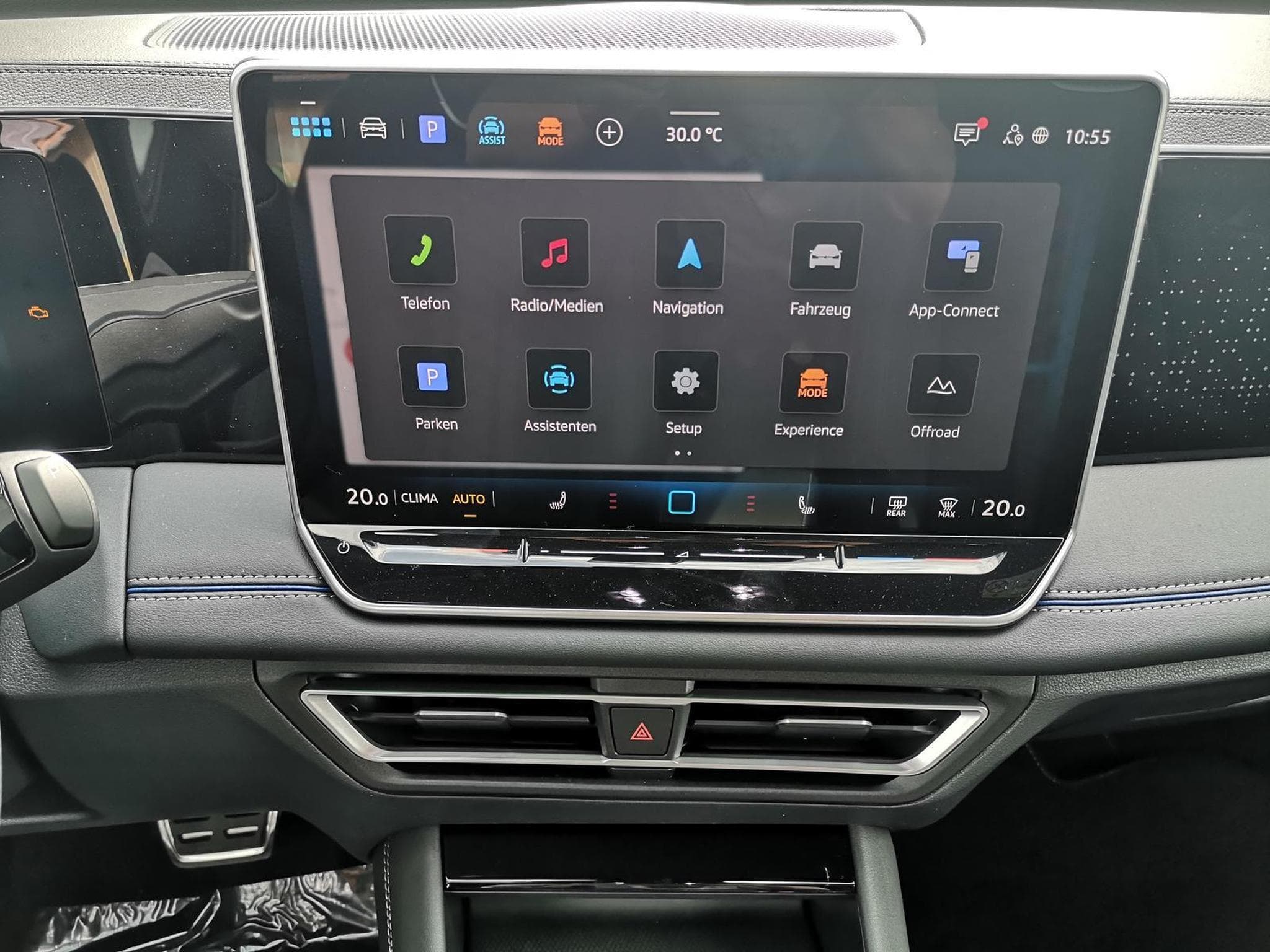 VW Tiguan 2.0 TDI 142 kW 4Motion R-Line (2025) - Photo 8