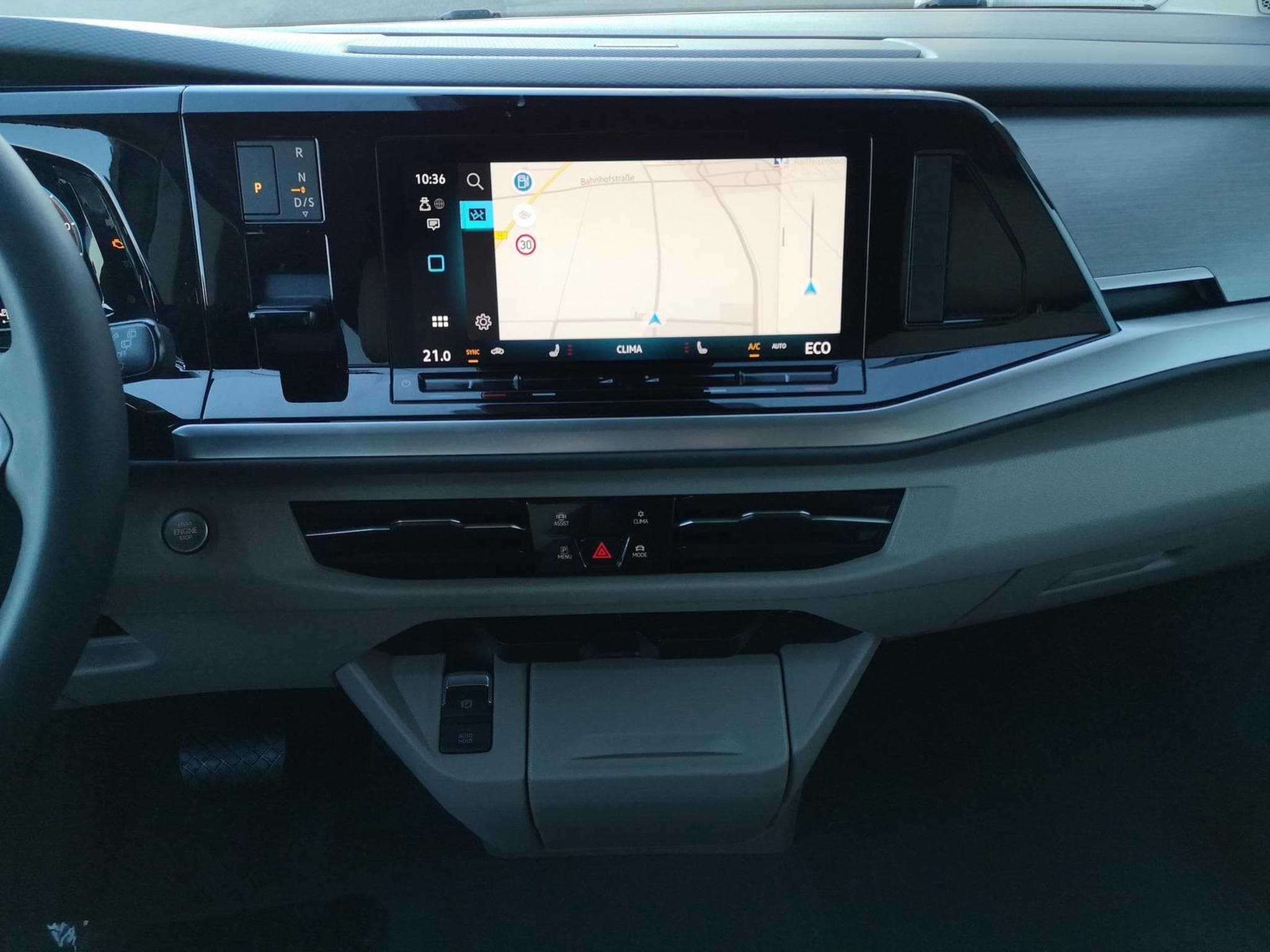 VW T7 Edition (2025) - Photo 7