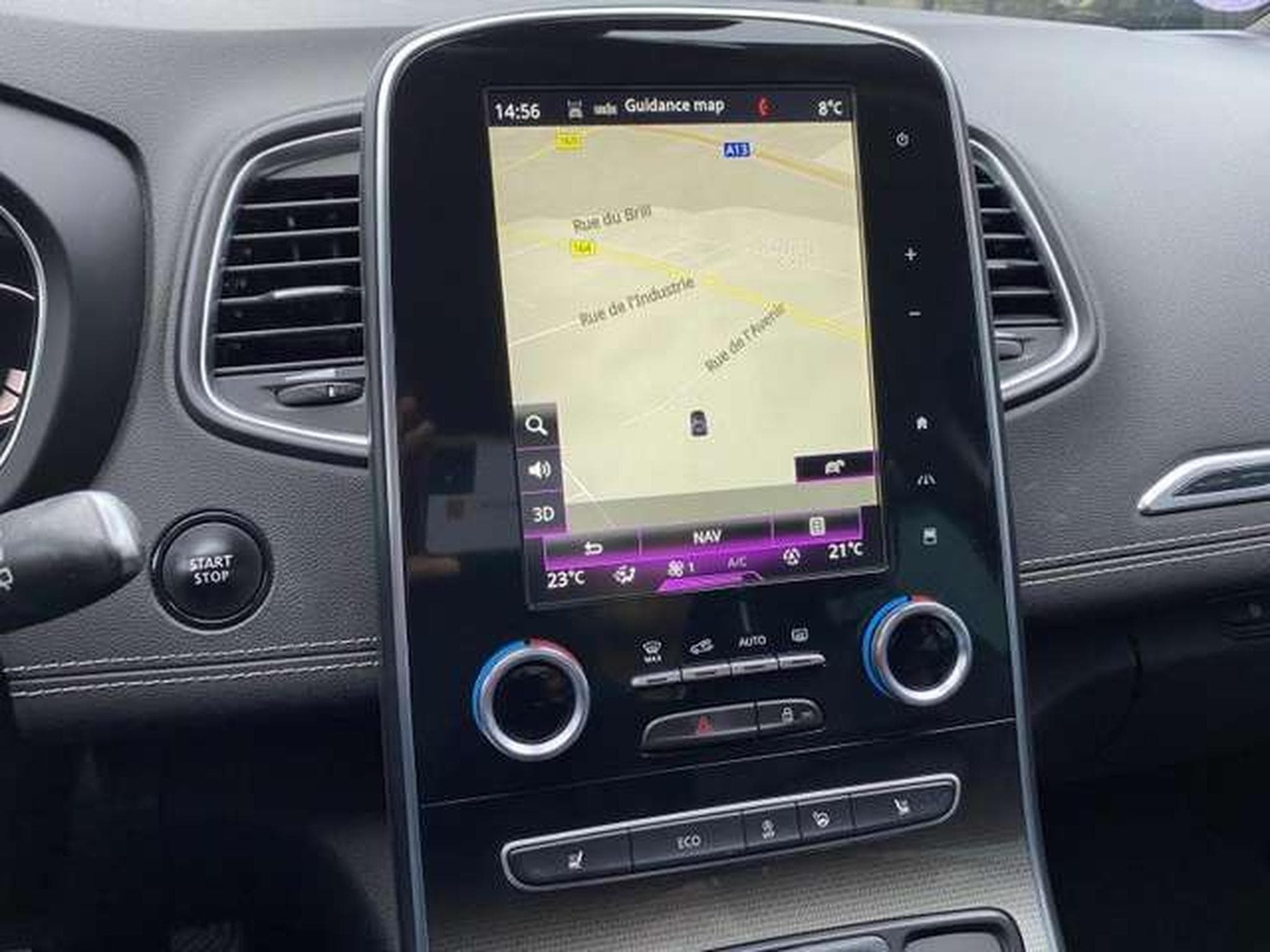 Renault Scenic 1.2 TCE INITALE - JUSQU'A 36 MOIS DE GARANTIE (2019) - Photo 12