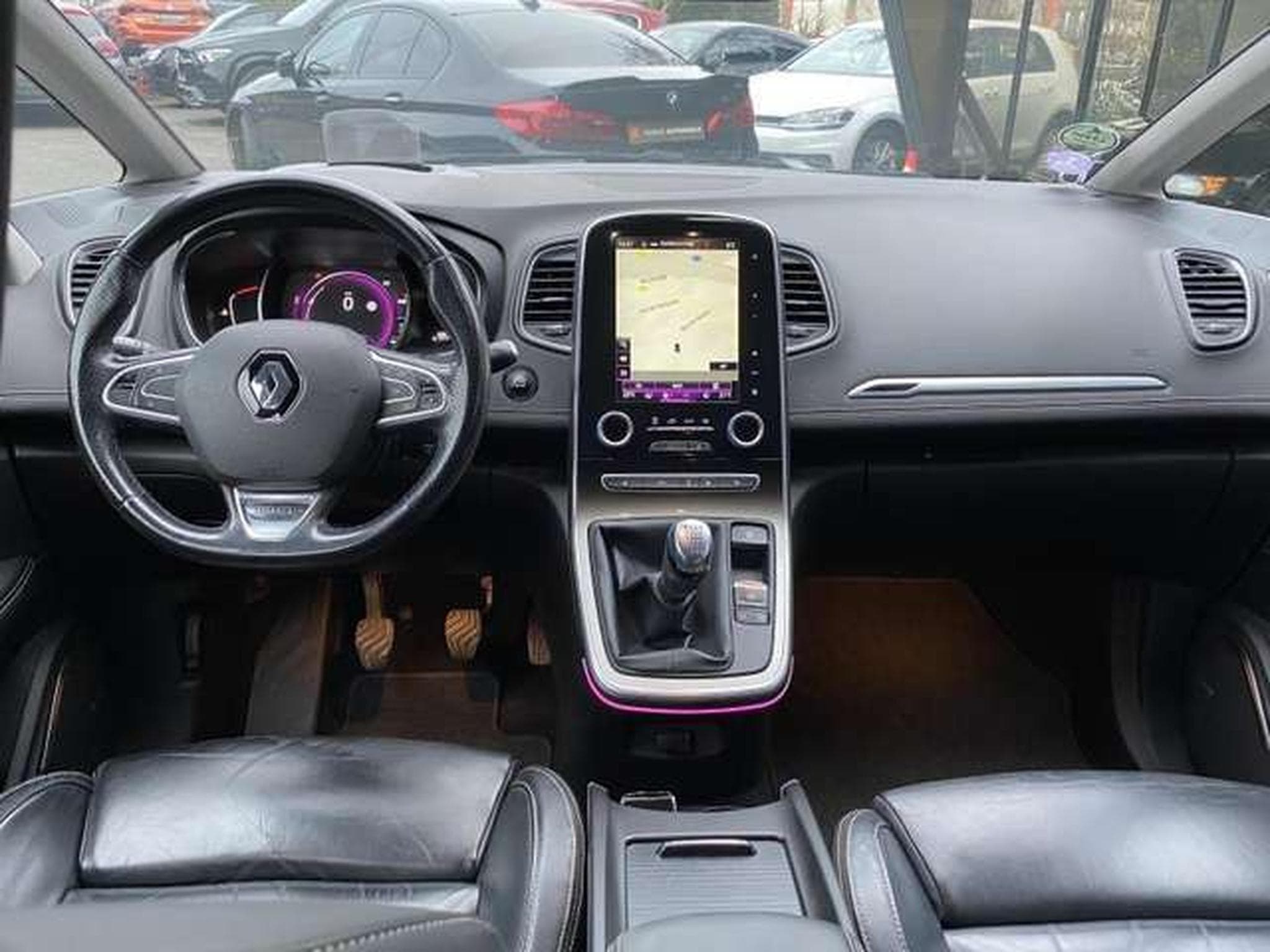 Renault Scenic 1.2 TCE INITALE - JUSQU'A 36 MOIS DE GARANTIE (2019) - Photo 17
