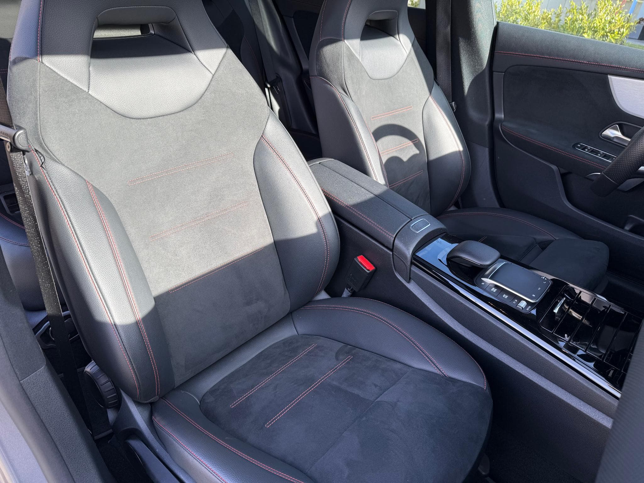 Mercedes CLA 200 DA SHOOTING BRAKE AMG-LINE 150 PS FAP (2022) - Photo 8