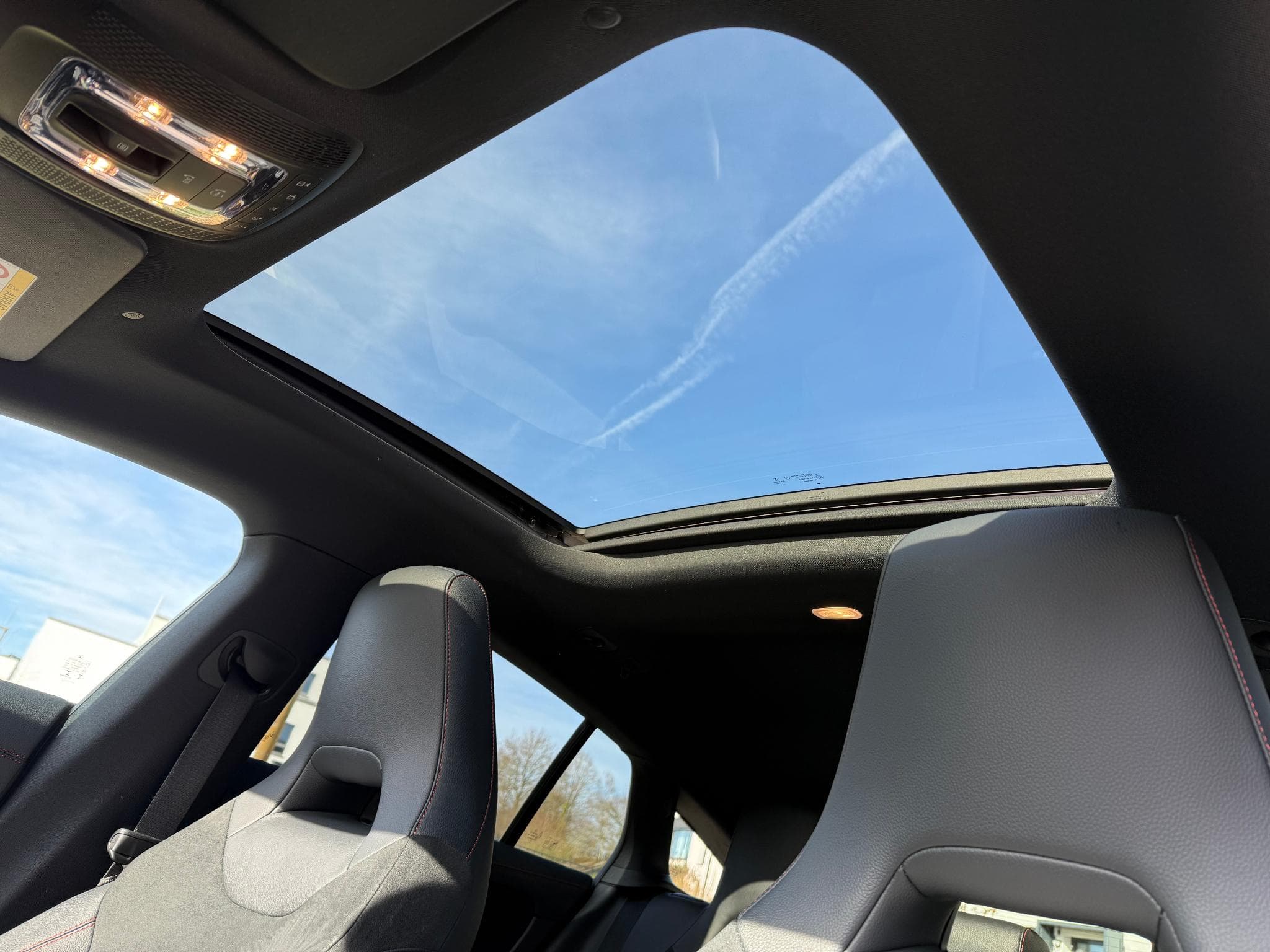 Mercedes CLA 200 DA SHOOTING BRAKE AMG-LINE 150 PS FAP (2022) - Photo 10