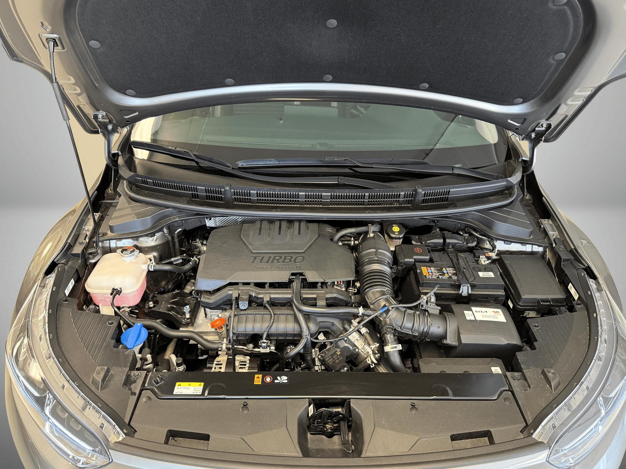 Kia Stonic Inspire Plus 1.0T ISG (2024) - Photo 14