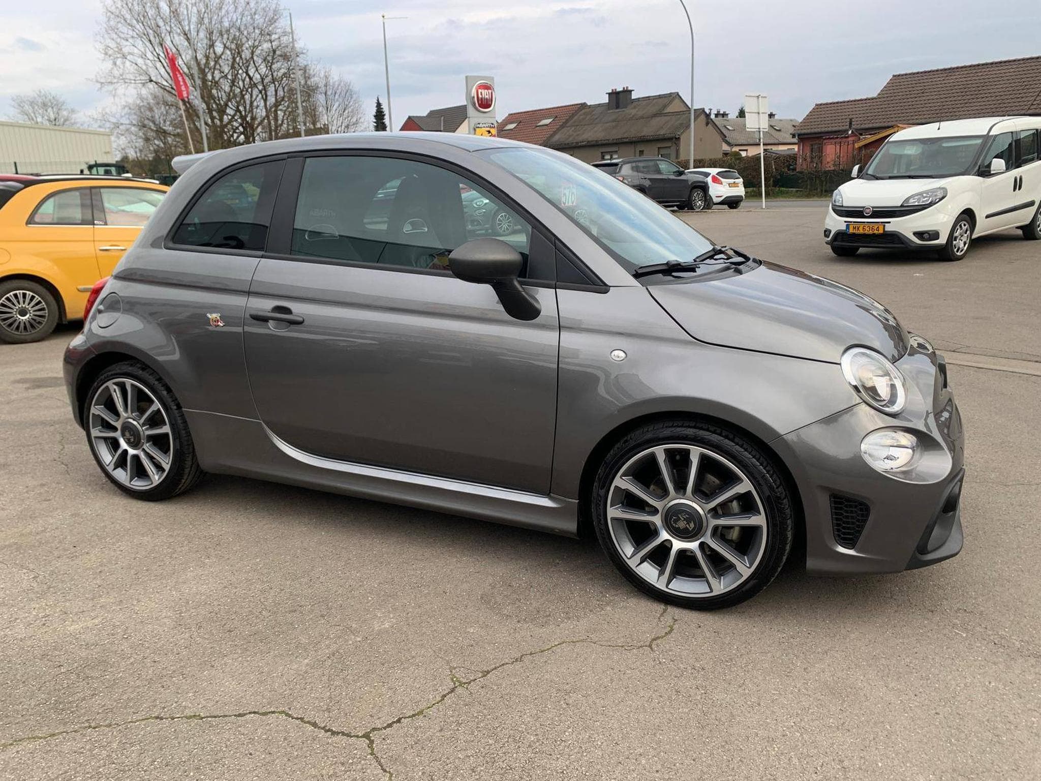 Abarth 595 TURISMO 165 CV (2024) - Photo 4