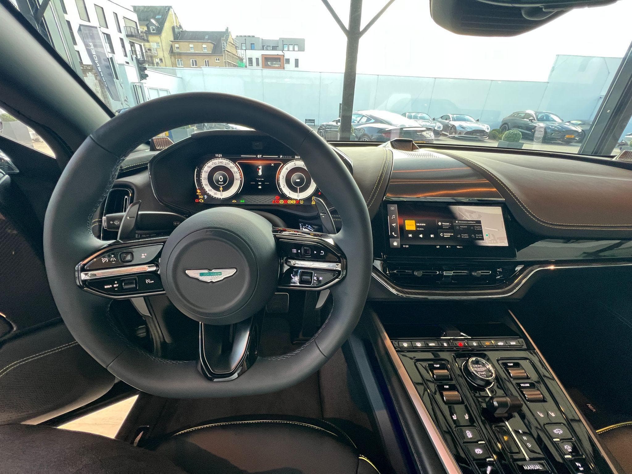 Aston-Martin DBX 4.0l 707cv AMR EDITION (2025) - Photo 3