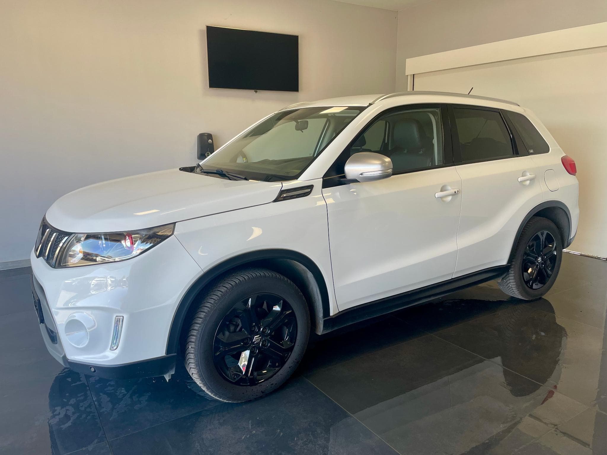 Suzuki Vitara s (2016) - Photo 2
