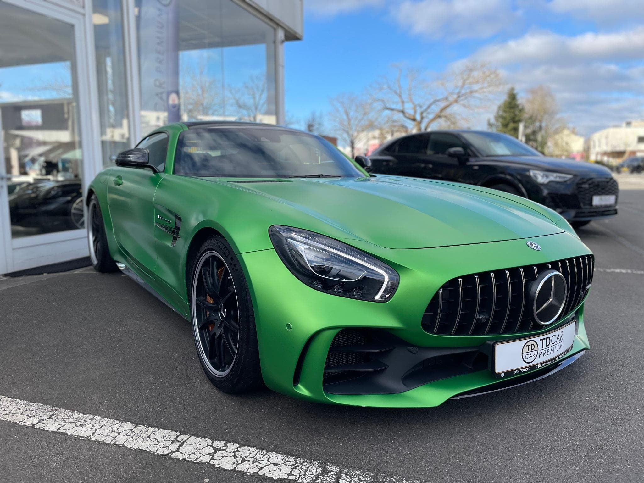 Mercedes AMG GT R 4.0i V8 Biturbo 585 Carbone (2018) - Photo 3