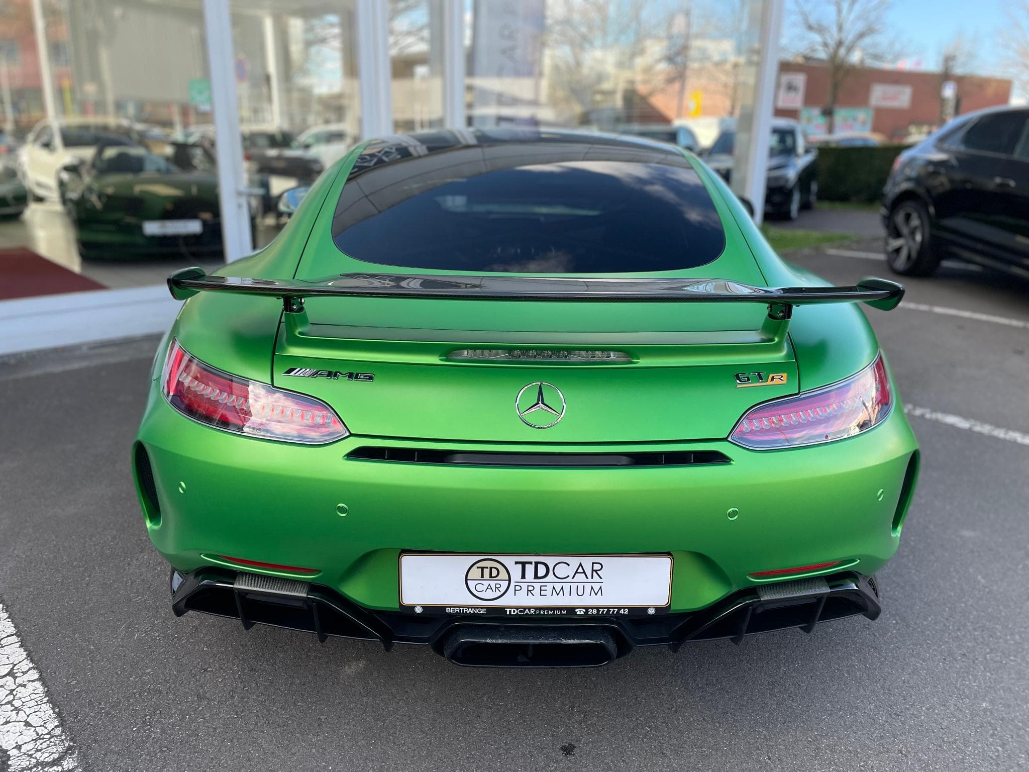 Mercedes AMG GT R 4.0i V8 Biturbo 585 Carbone (2018) - Photo 14