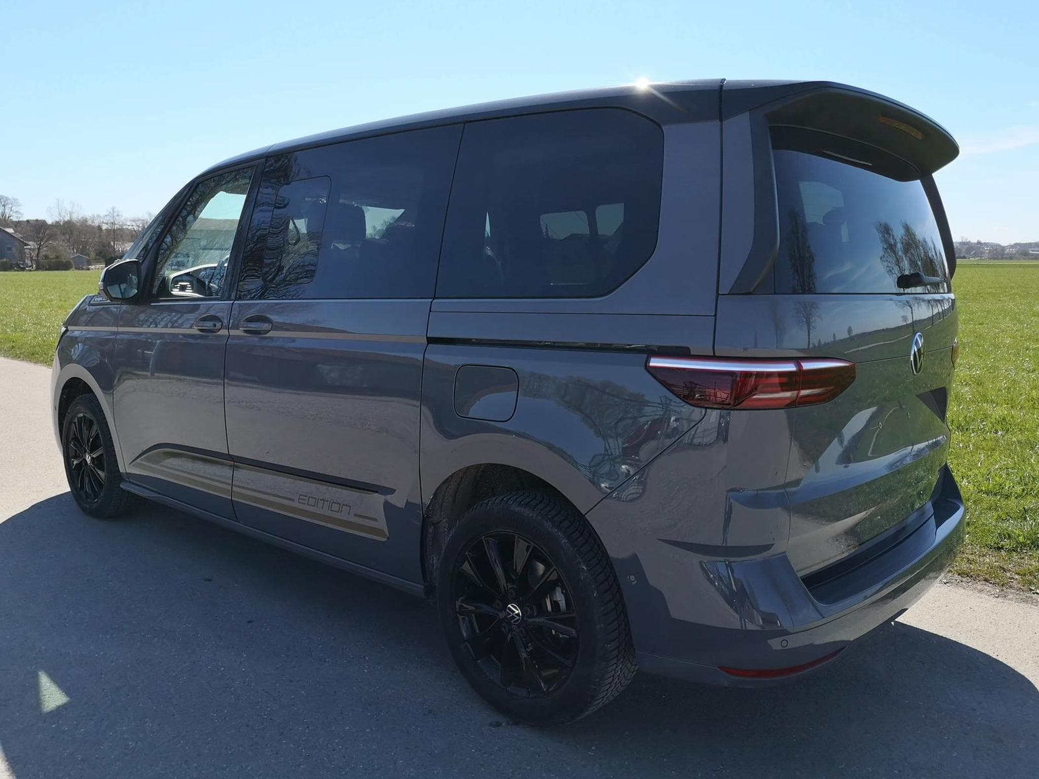 VW T7 Edition (2025) - Photo 2