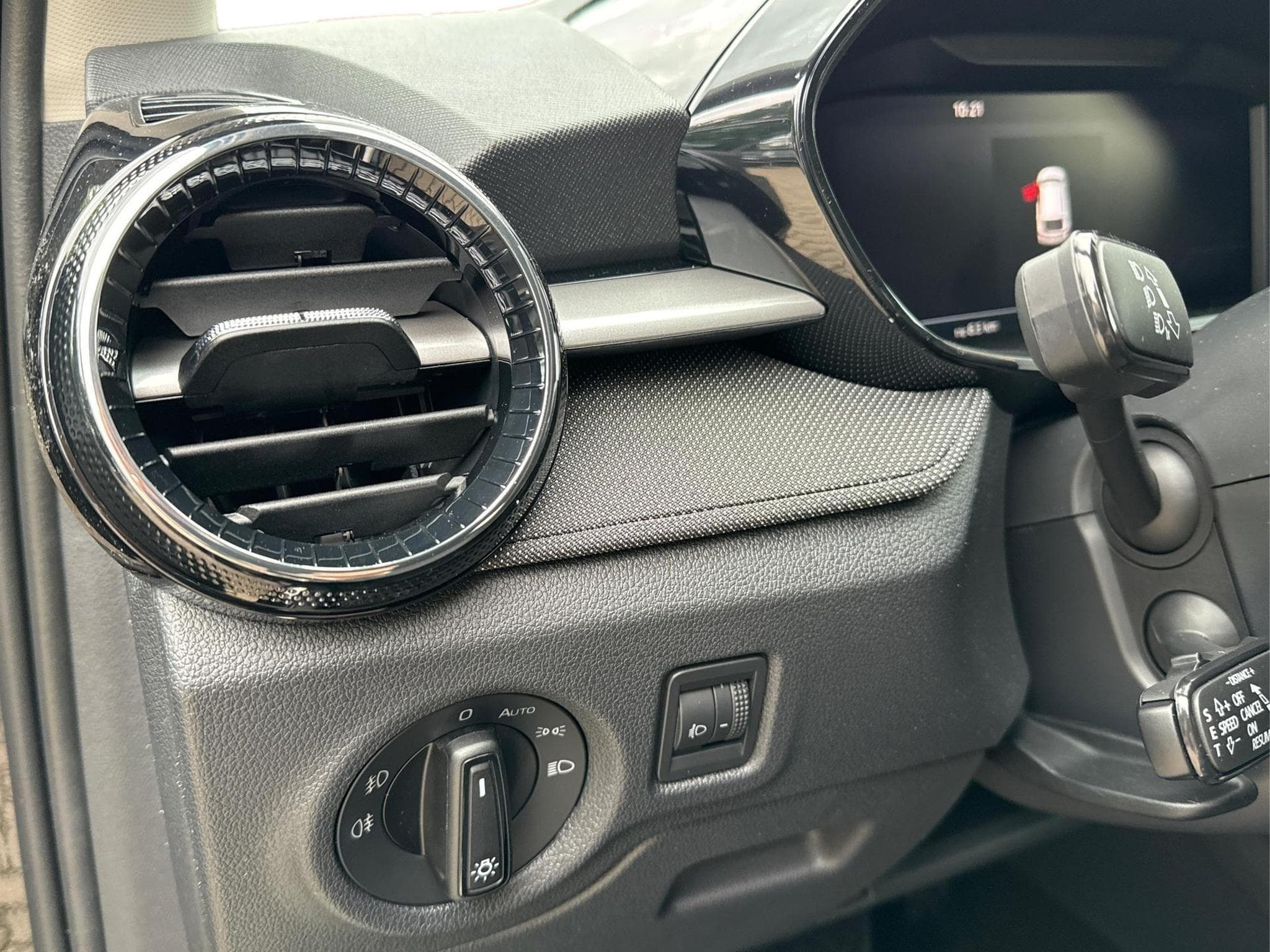 Skoda Fabia Selection (2025) - Photo 21