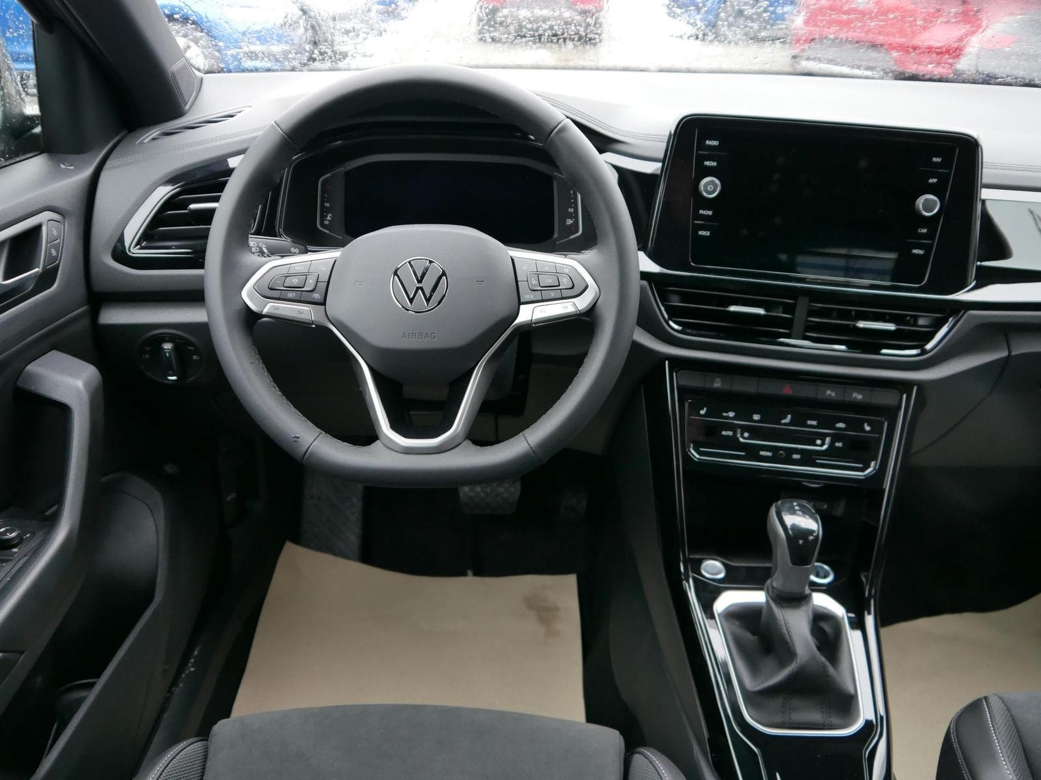 VW T-Roc Style (2025) - Photo 14