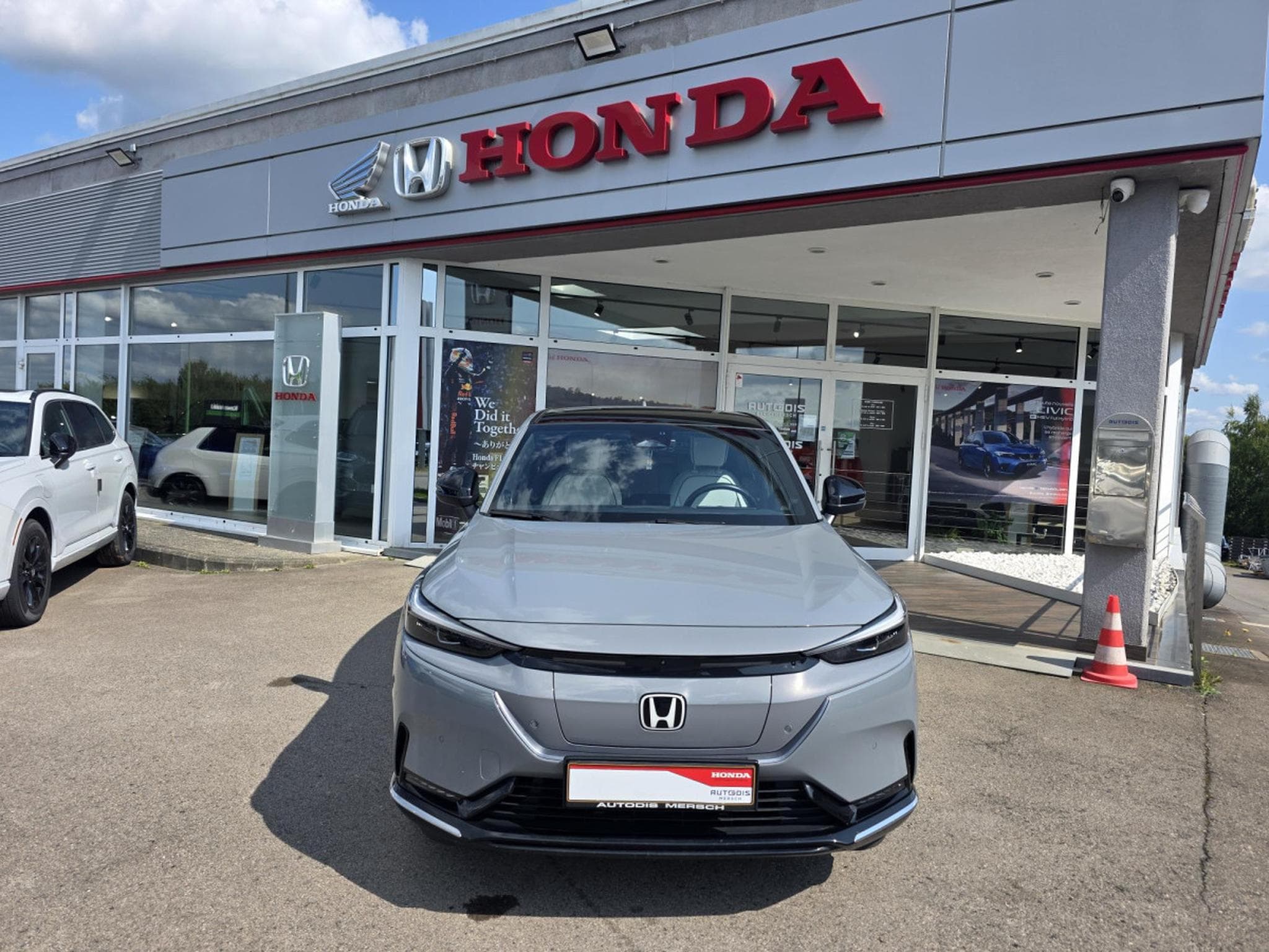Honda e:Ny1 ADVANCE (2024) - Photo 2