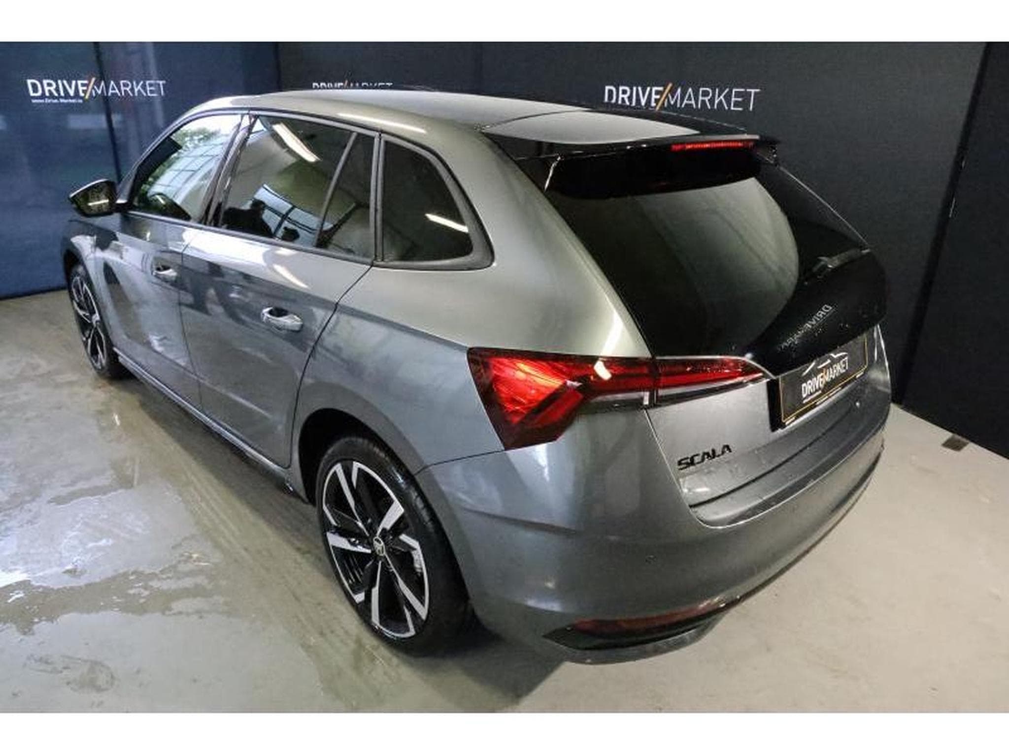 Skoda Scala Monte Carlo (2024) - Photo 3