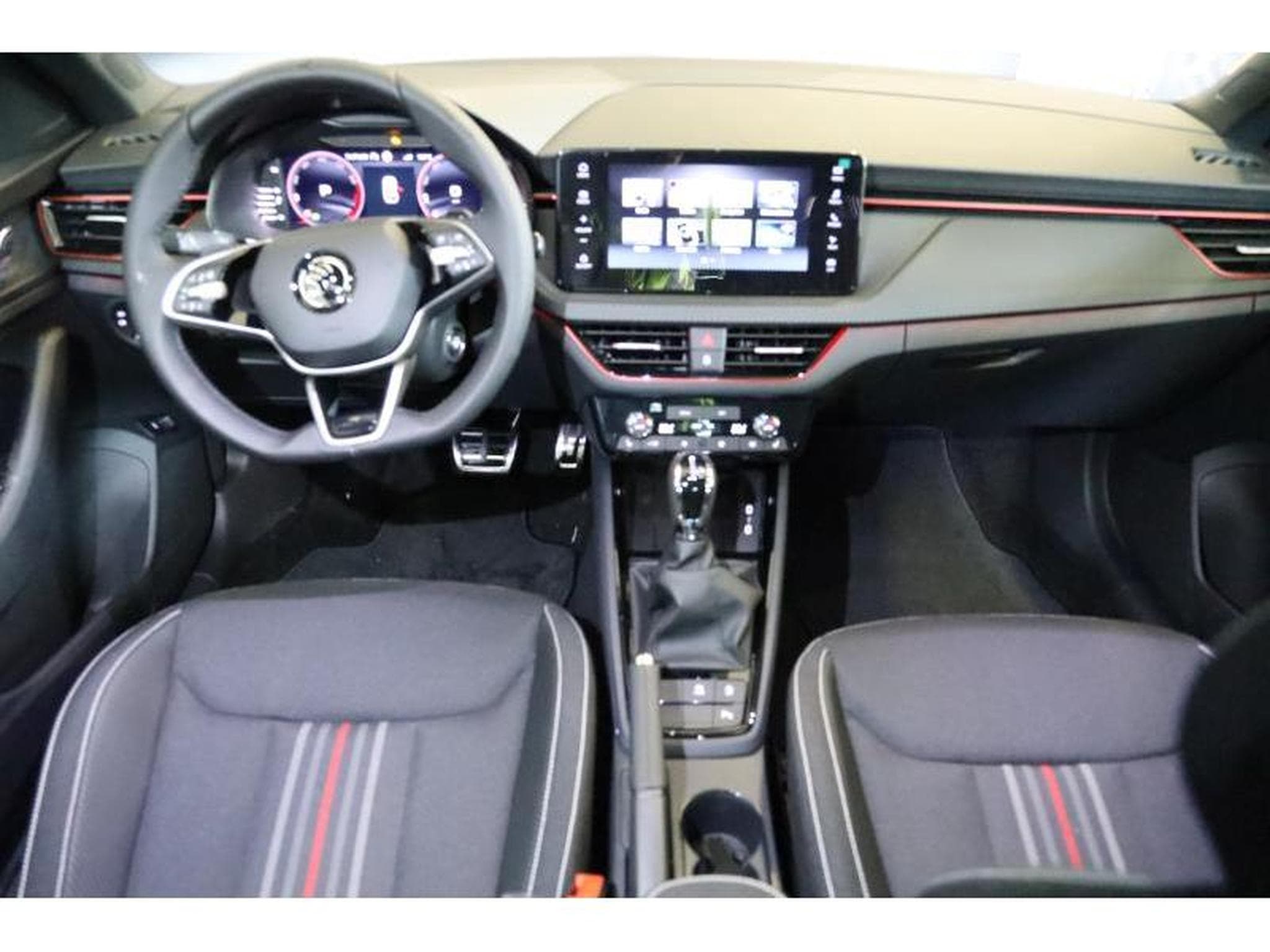 Skoda Kamiq Monte Carlo (2024) - Photo 2