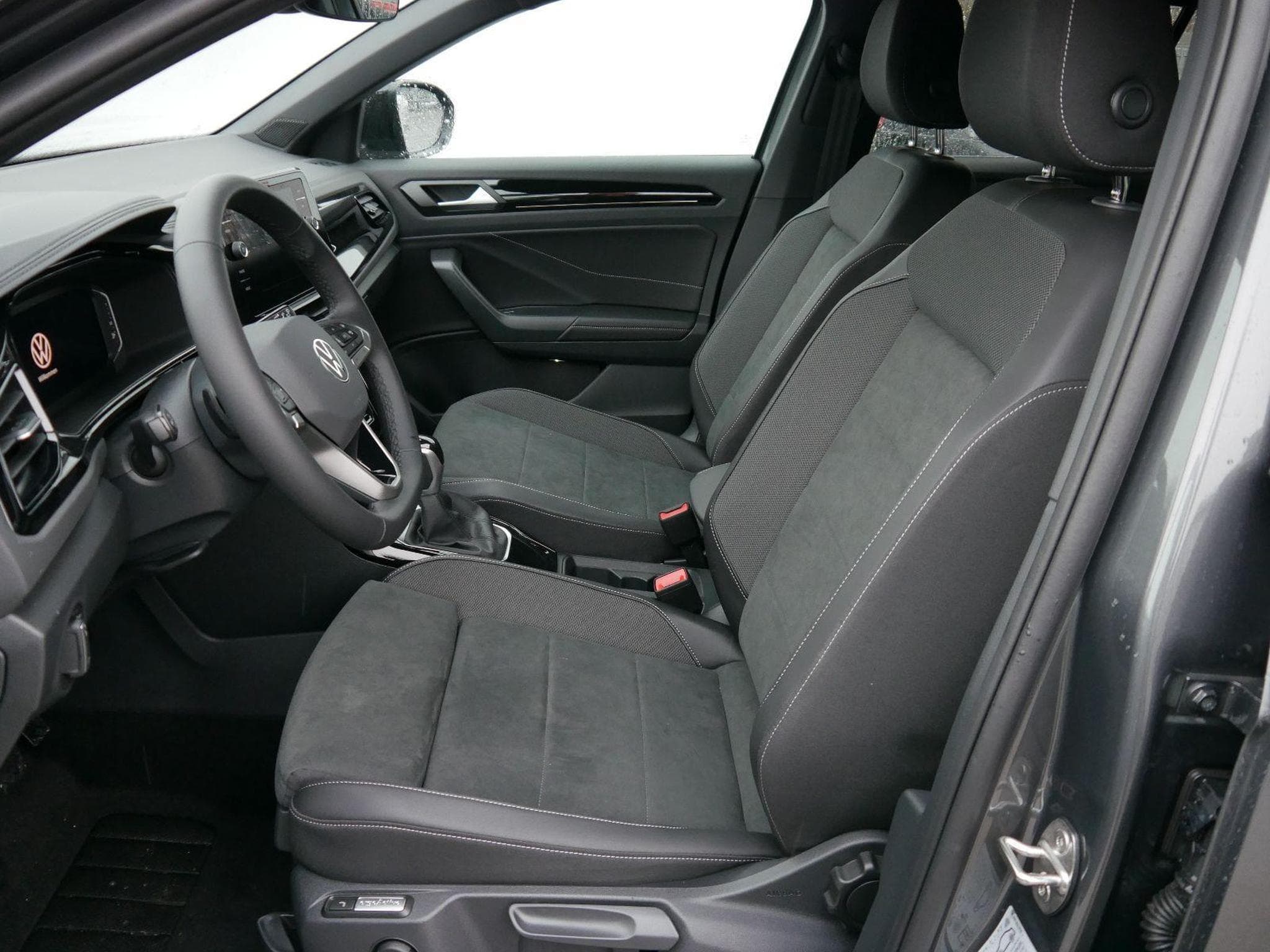VW T-Roc Style (2025) - Photo 11