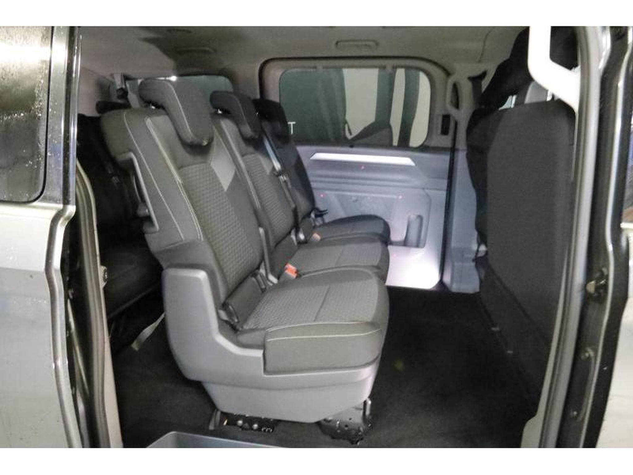 VW T7 STYLE COURT (2025) - Photo 15