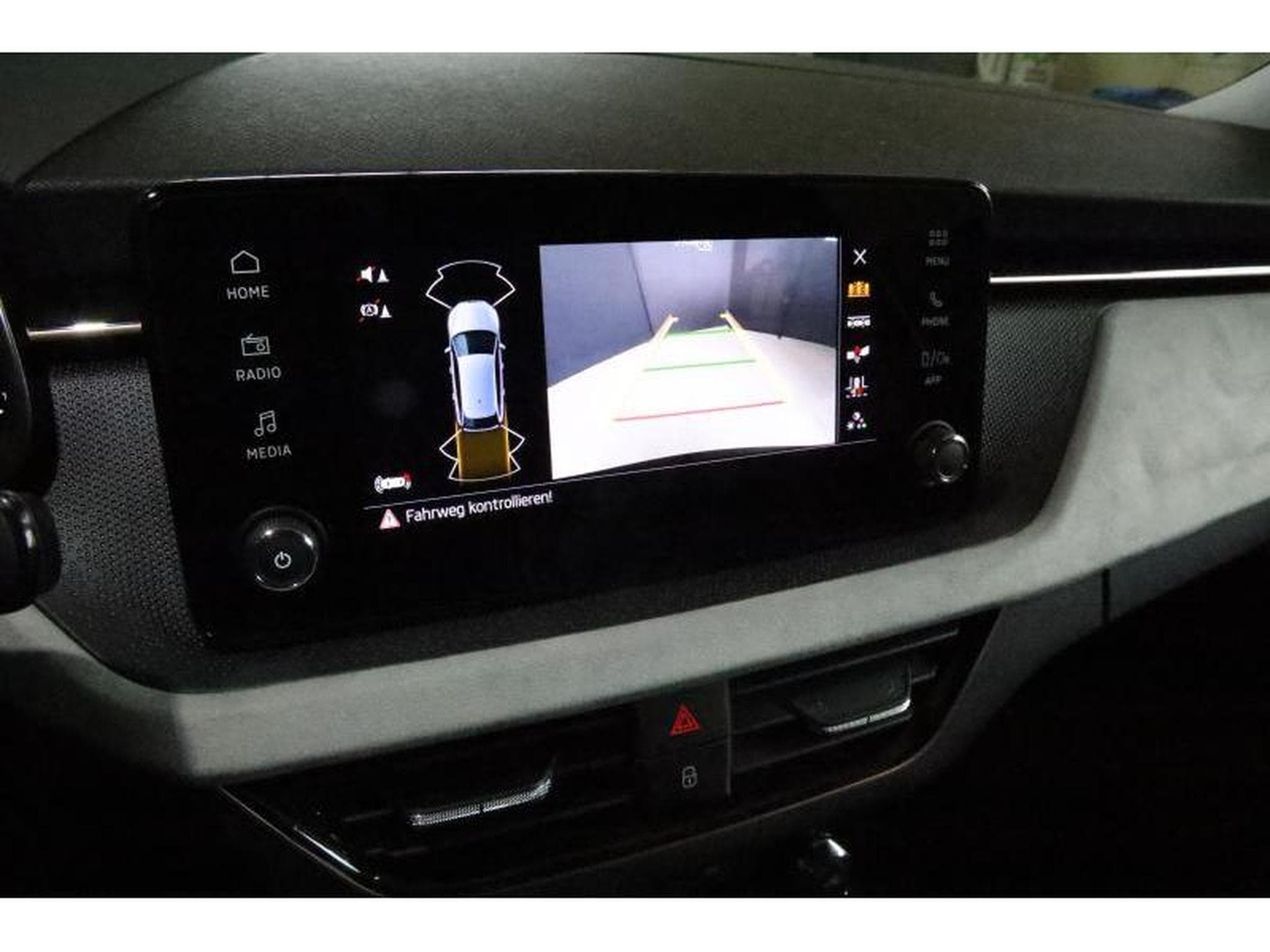 Skoda Scala Selection (2025) - Photo 6