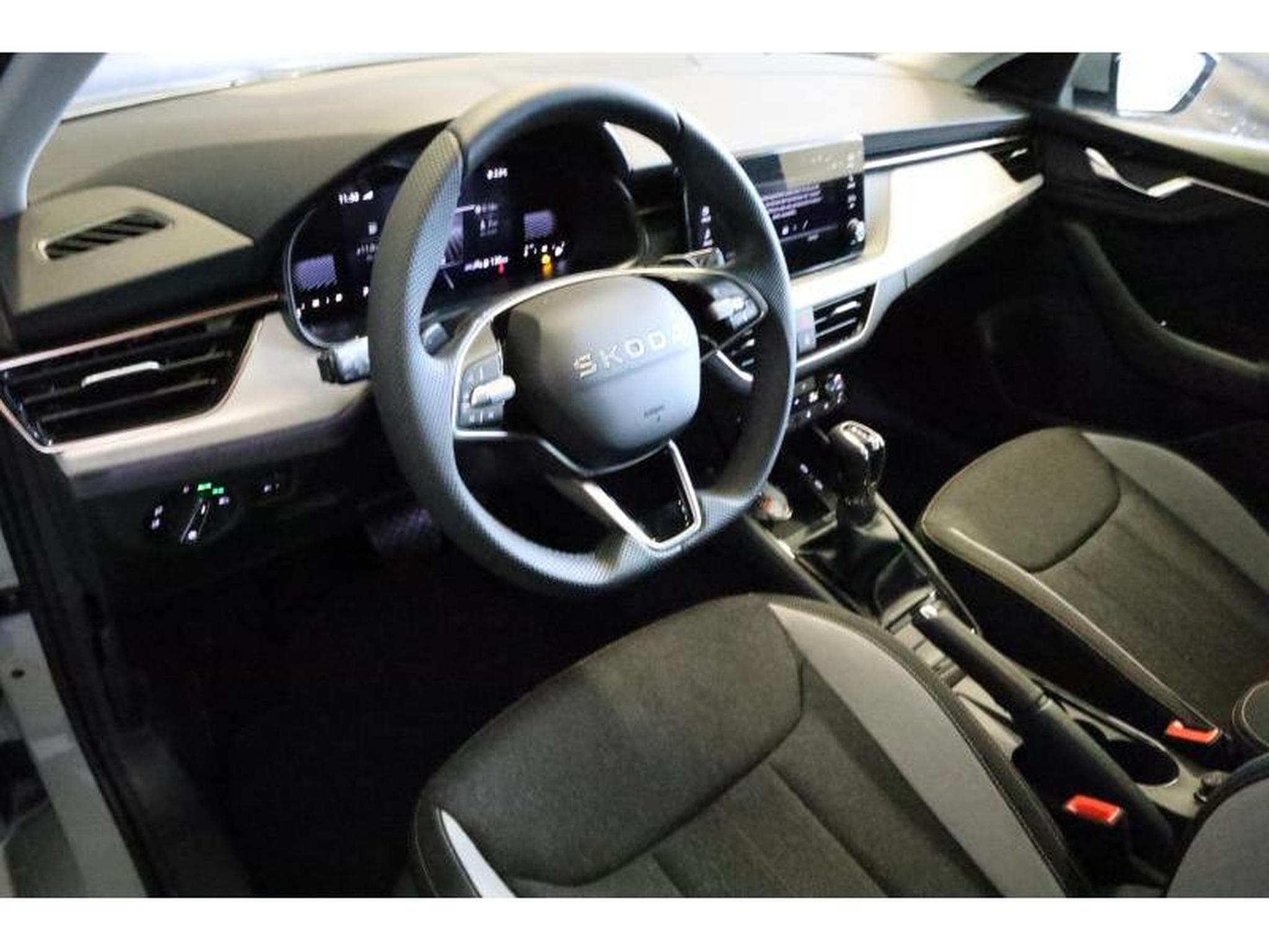 Skoda Scala Selection (2025) - Photo 12
