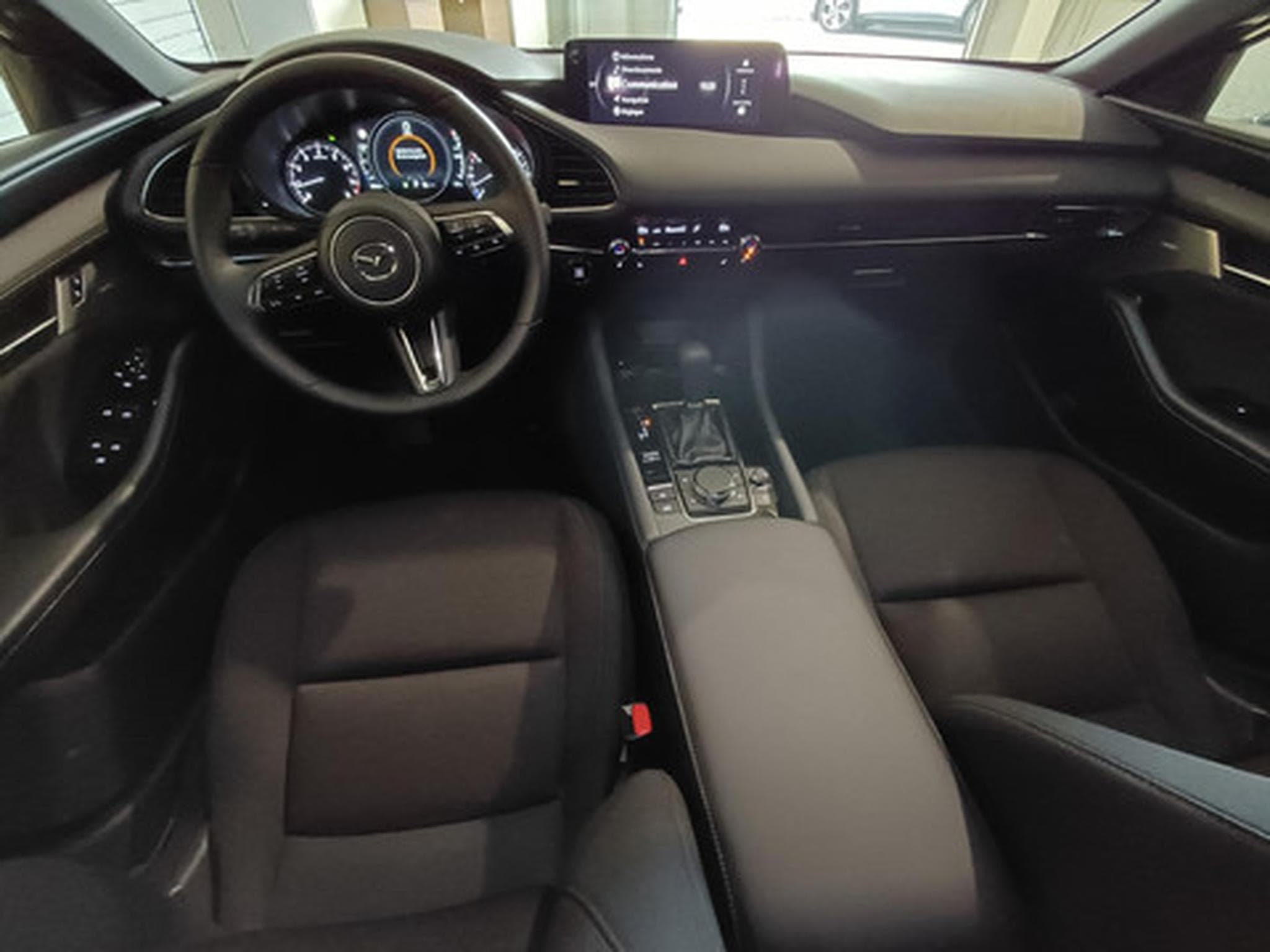 Mazda #3 Exclusive-line (2025) - Photo 5