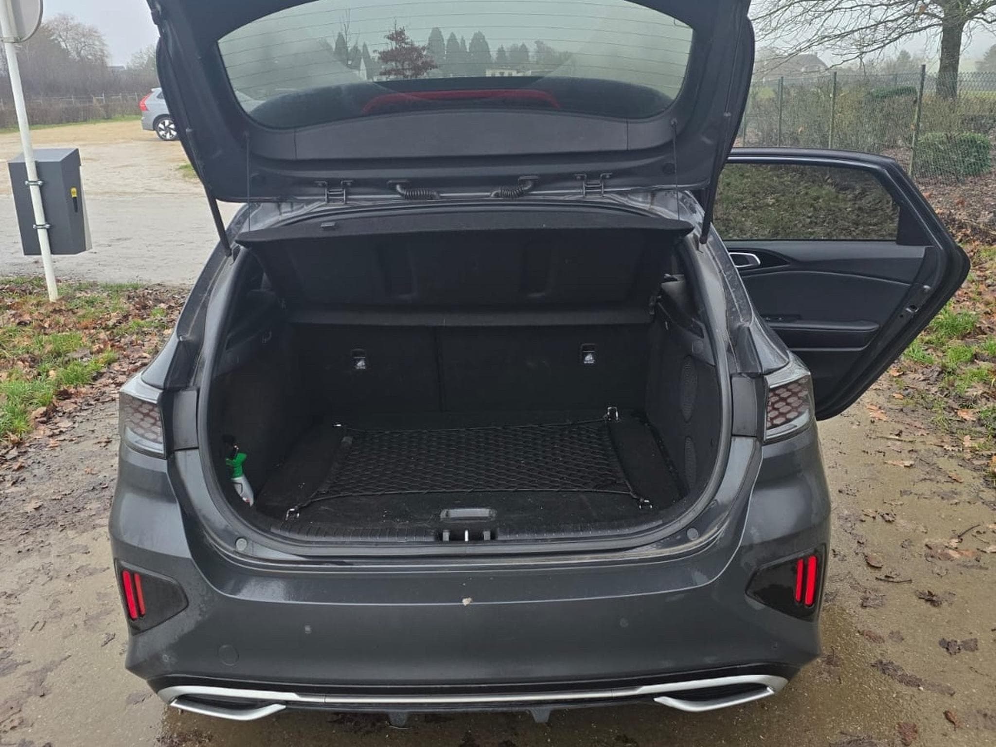 Kia Ceed GT Line (2023) - Photo 6