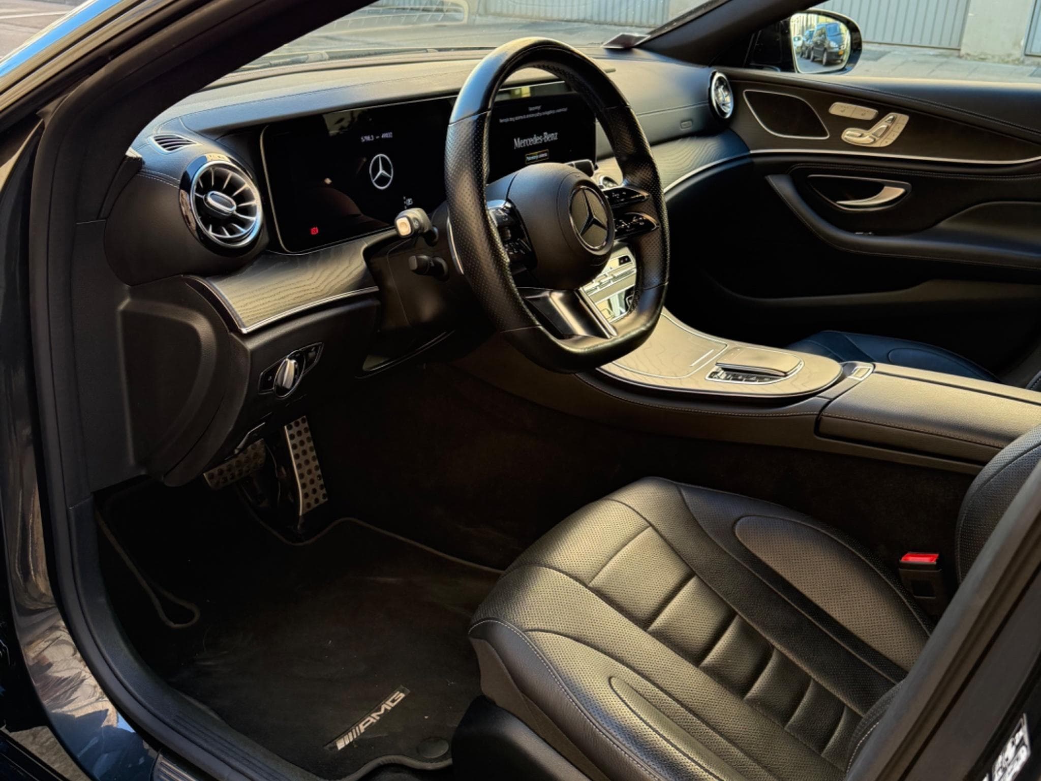Mercedes CLS 400 Amg (2022) - Photo 7