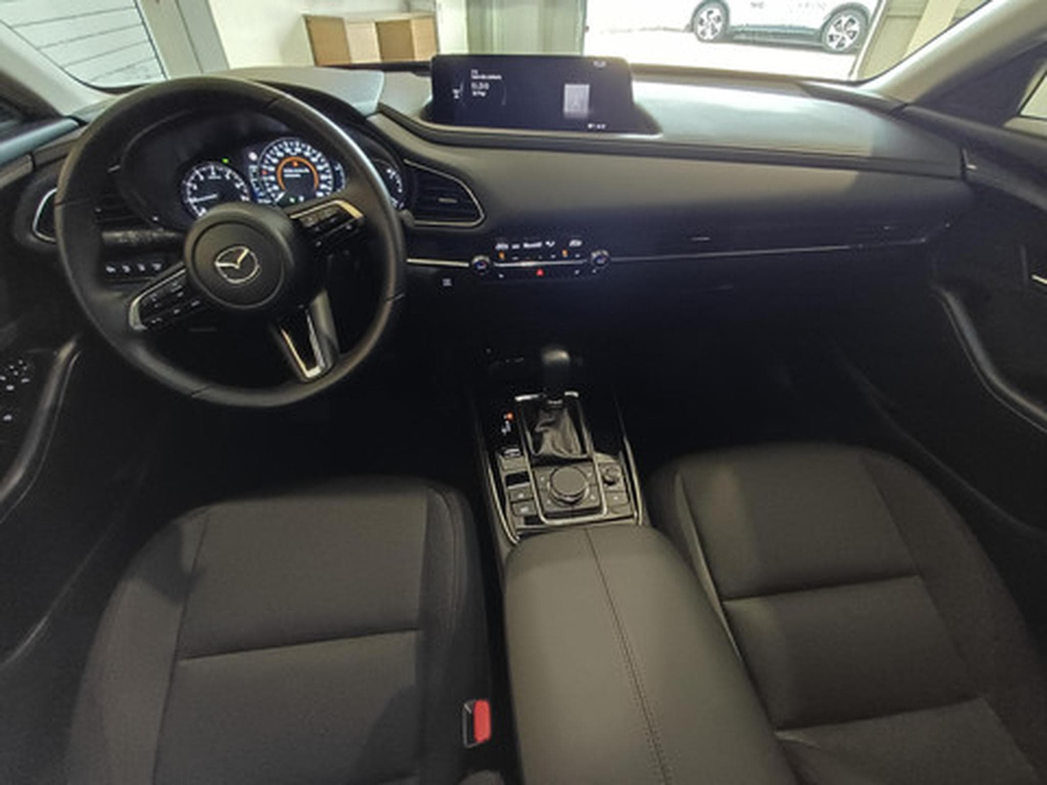 Mazda CX-30 MY2024 2.0L e-Skyactiv X 186 hp 6AT Exclusive Line (2024) - Photo 7